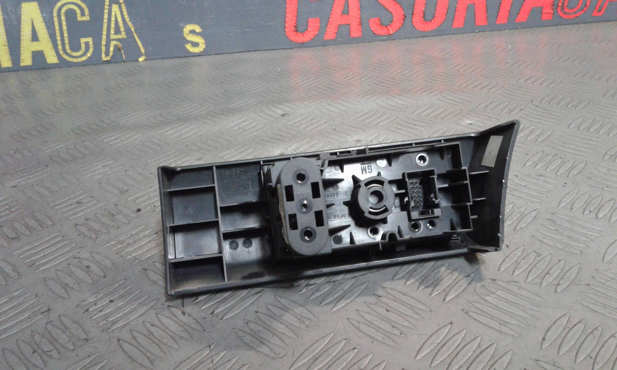 Interruttore Blocco Comando Luci 13129254 Usato