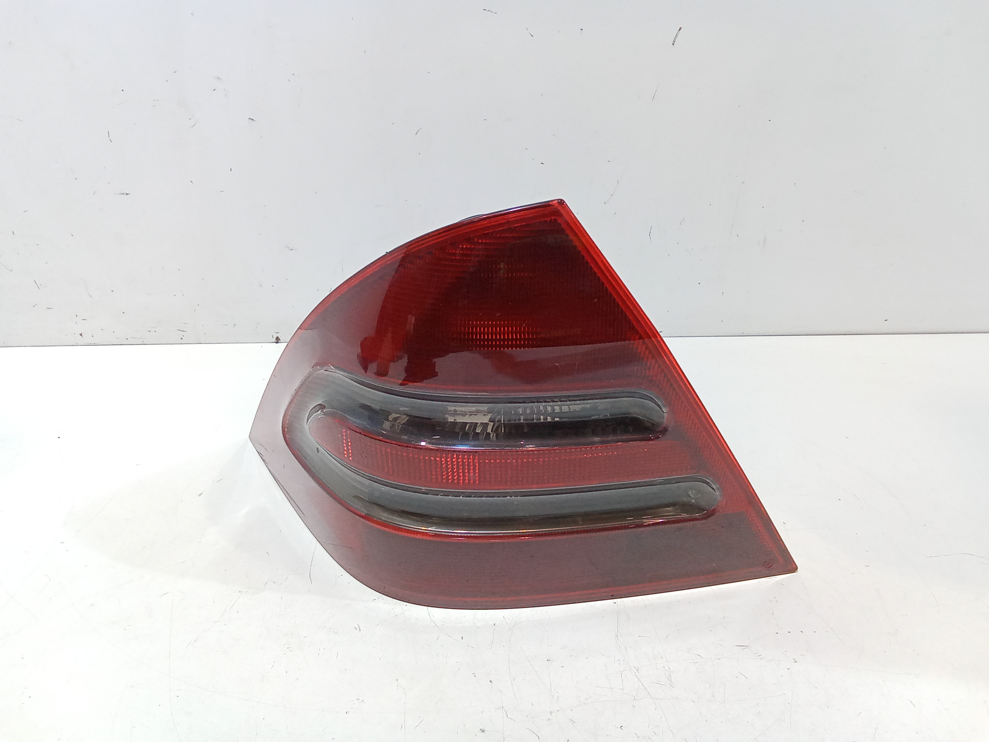 Fanale Post. Sinistro A2038201164 Usato