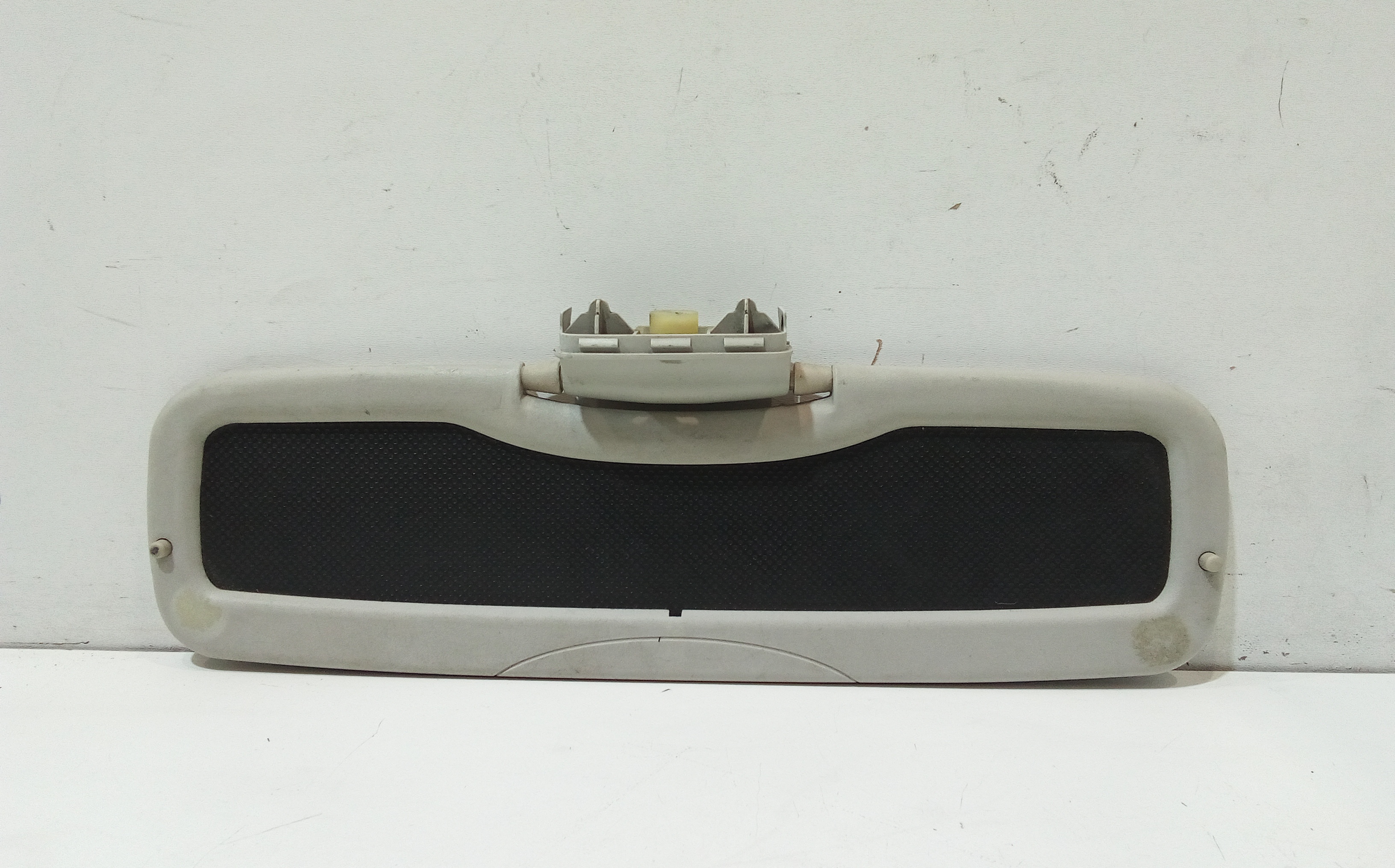 Aletta Parasole Parabrezza Sinistro Q0000705V008C24A00 Usato