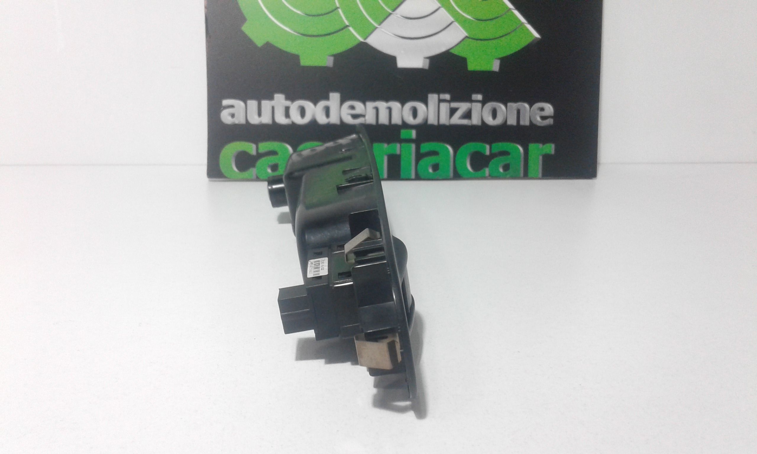 Interruttore Alzacristalli Porta Ant. Destro Usato