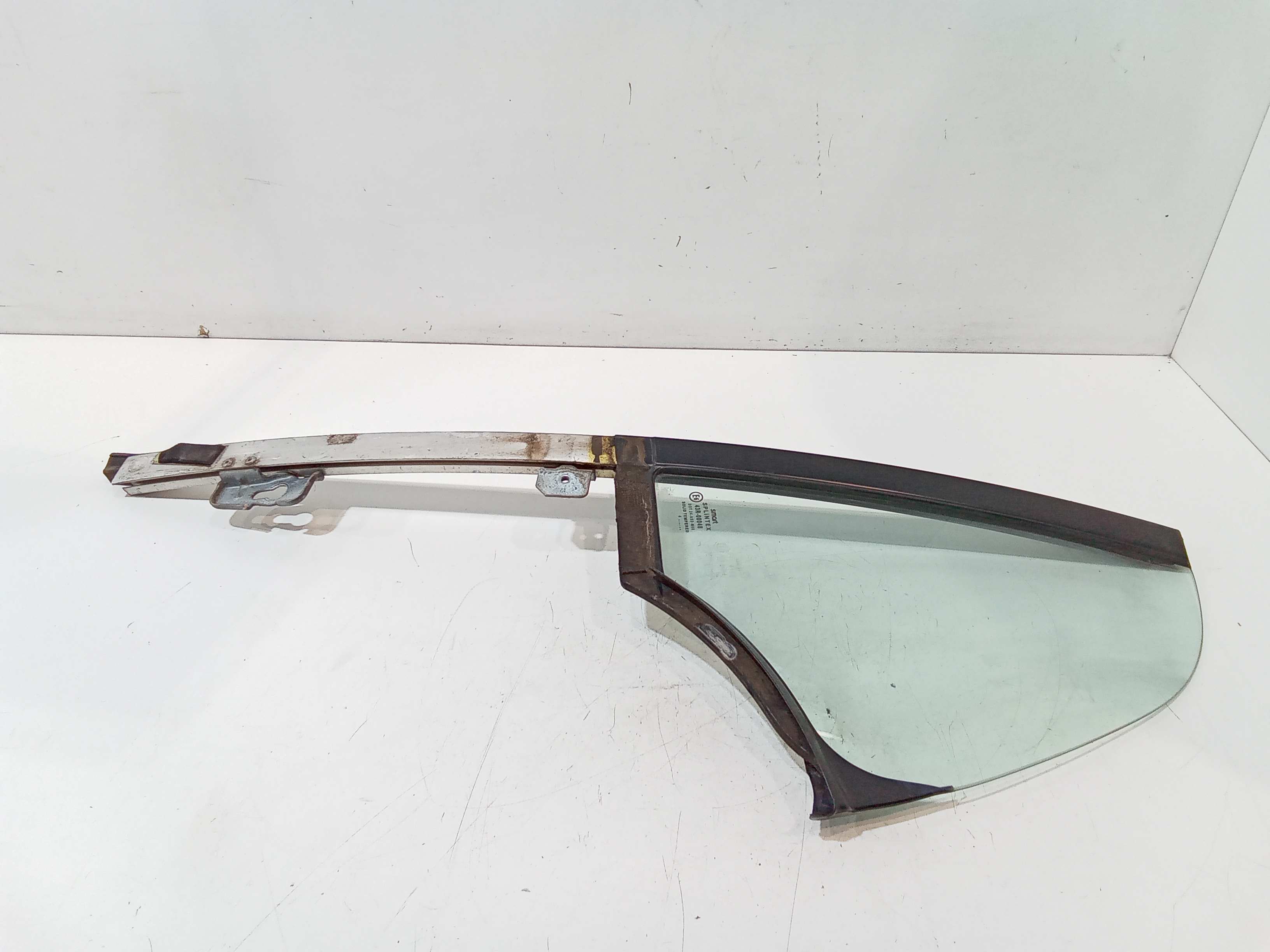 Deflettore Porta Ant. Usato