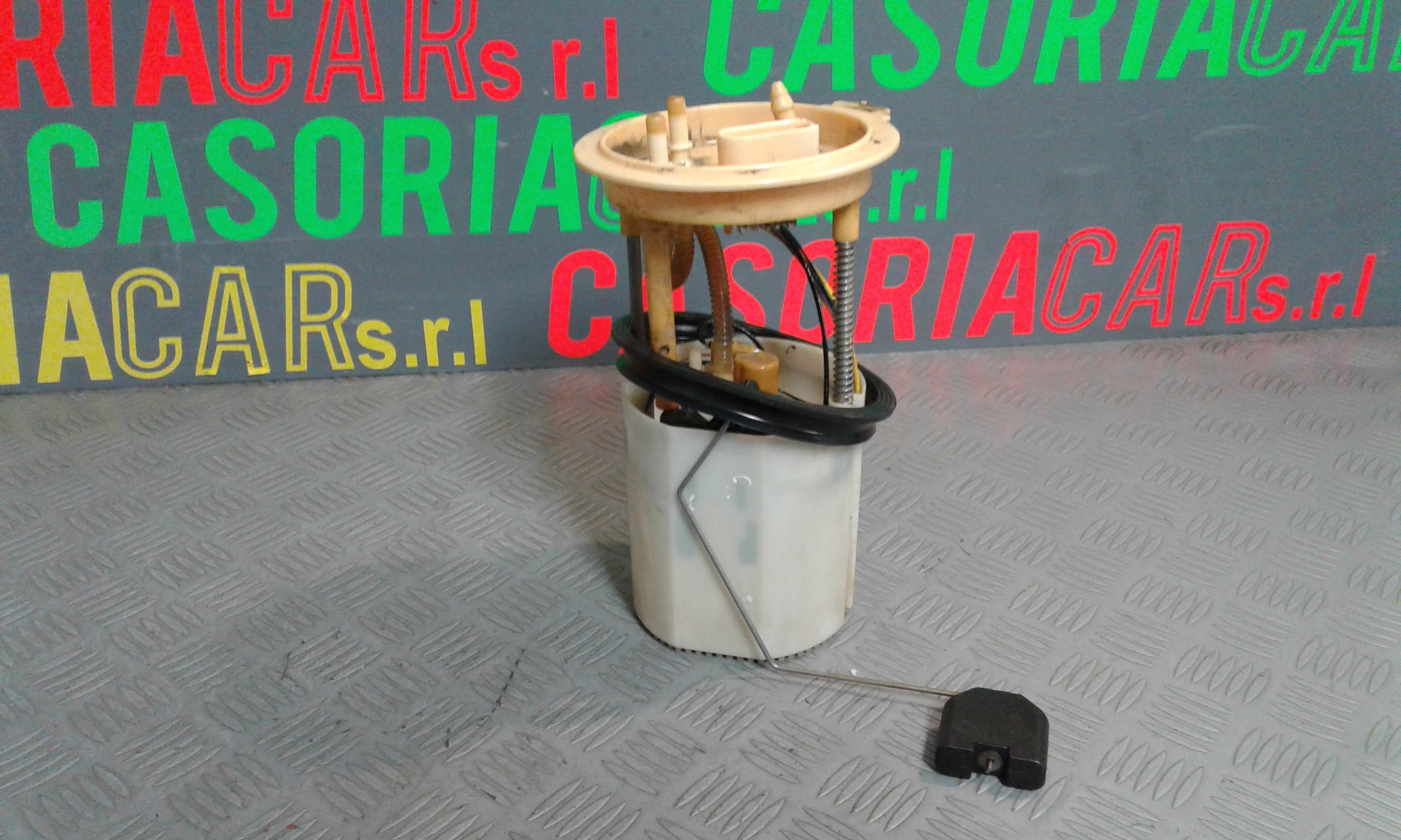 Pompa Carburante 06F127025N Usato