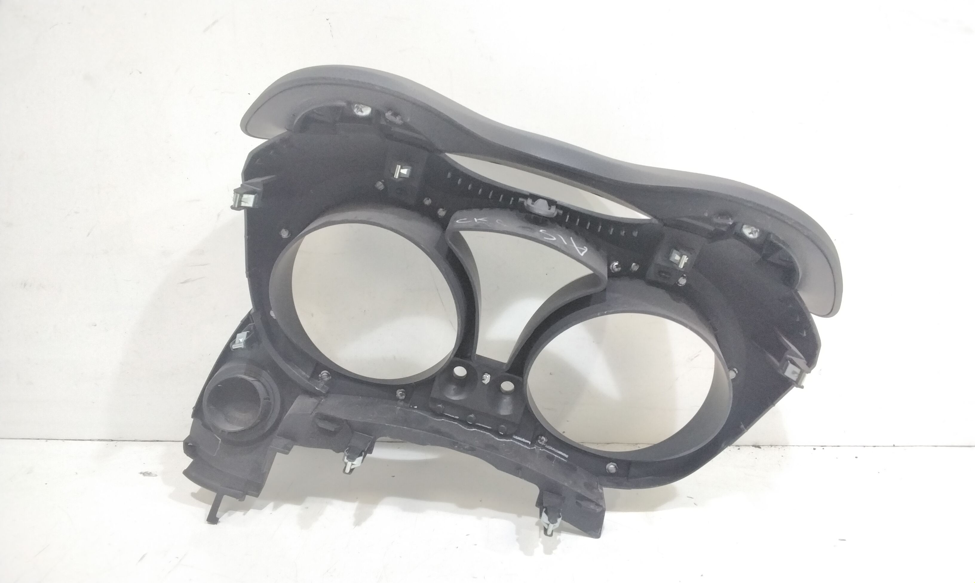 Cornice Portastrumenti 682403YN0A Usato