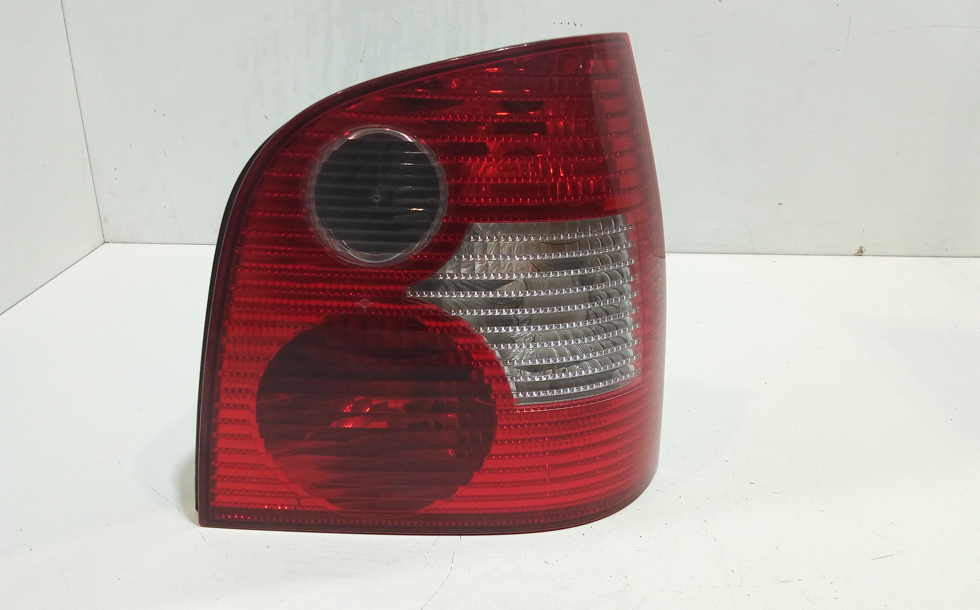 Fanale Post. Destro 6Q6945096AB Usato