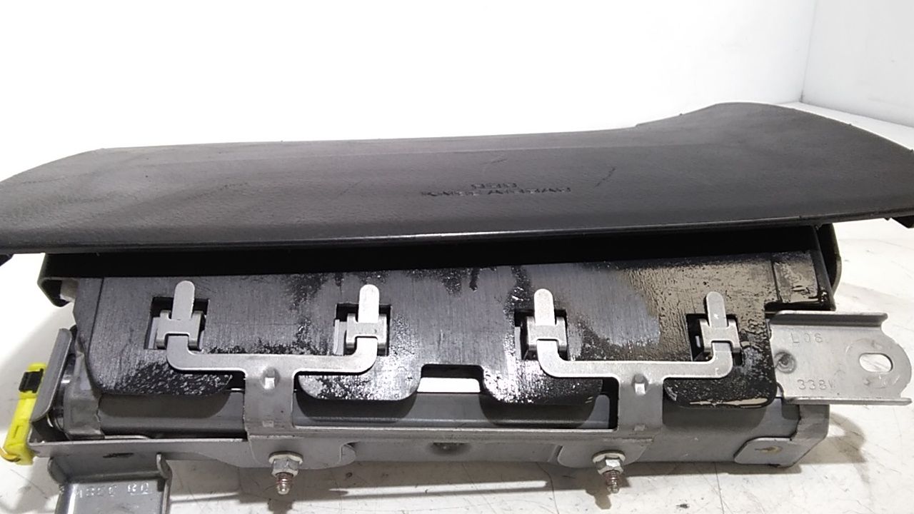 Dispositivo Airbag Protezione Gambe 7390042010B0 Usato