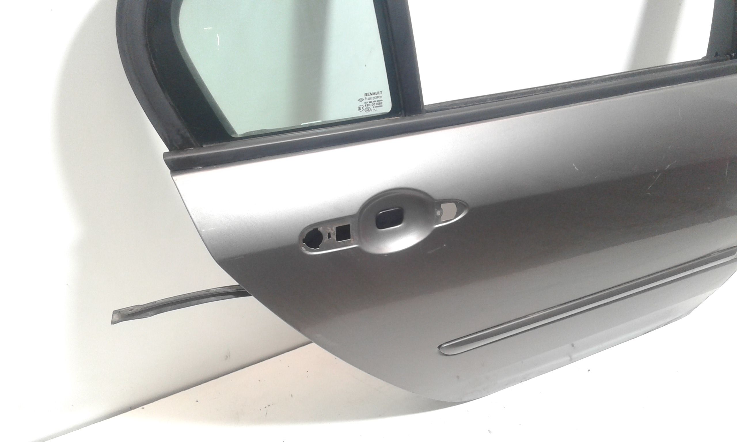 Porta Post. Destro 7751472444 Usato