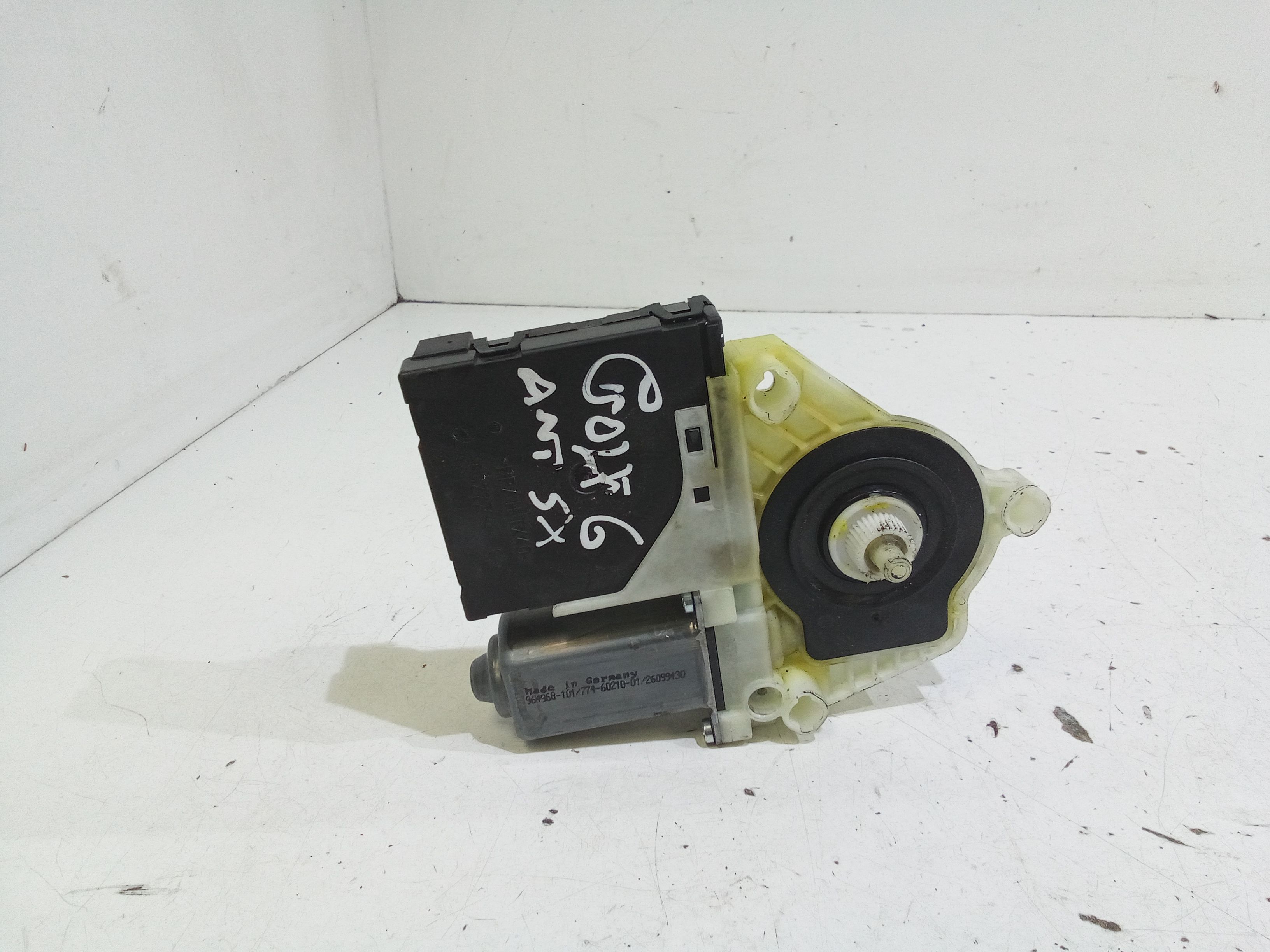 Motorino Alzacristallo Porta Ant. Sinistro 1K0959701AGZ13 Usato