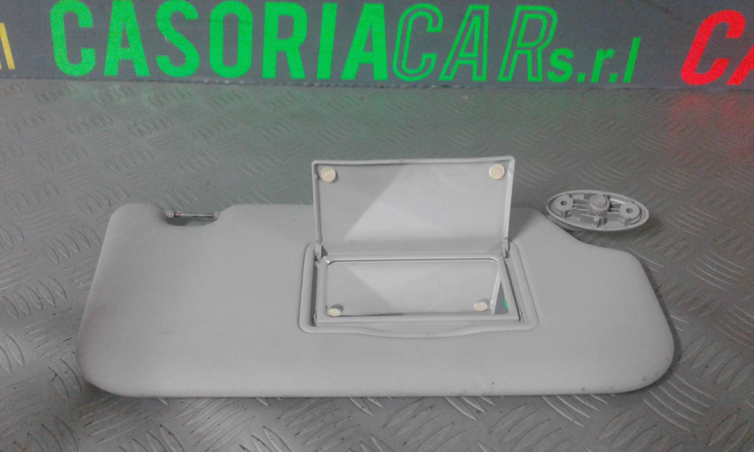 Aletta Parasole Parabrezza Destro 1222069 Usato