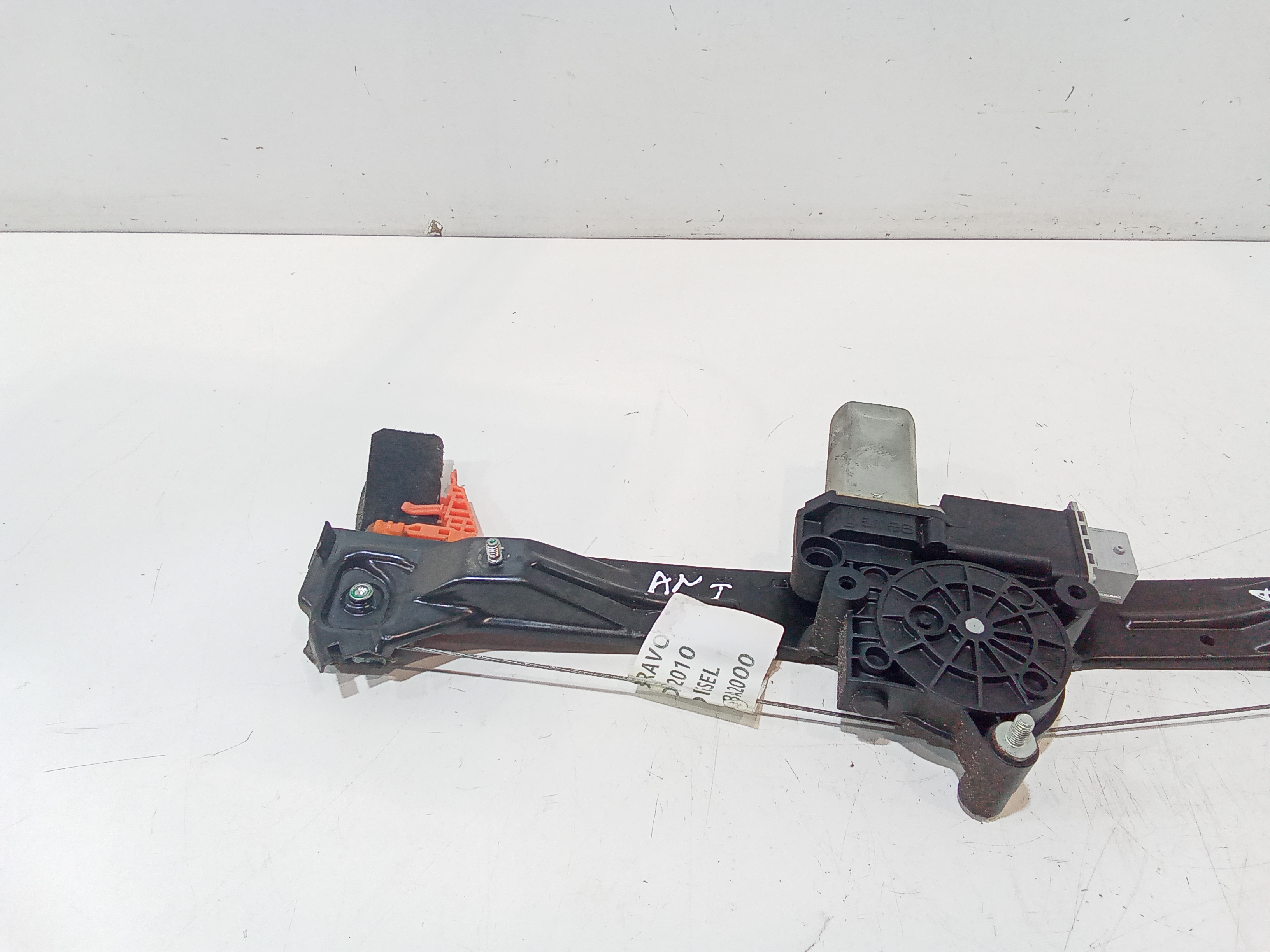 Alzacristallo Porta Ant. Destro Usato