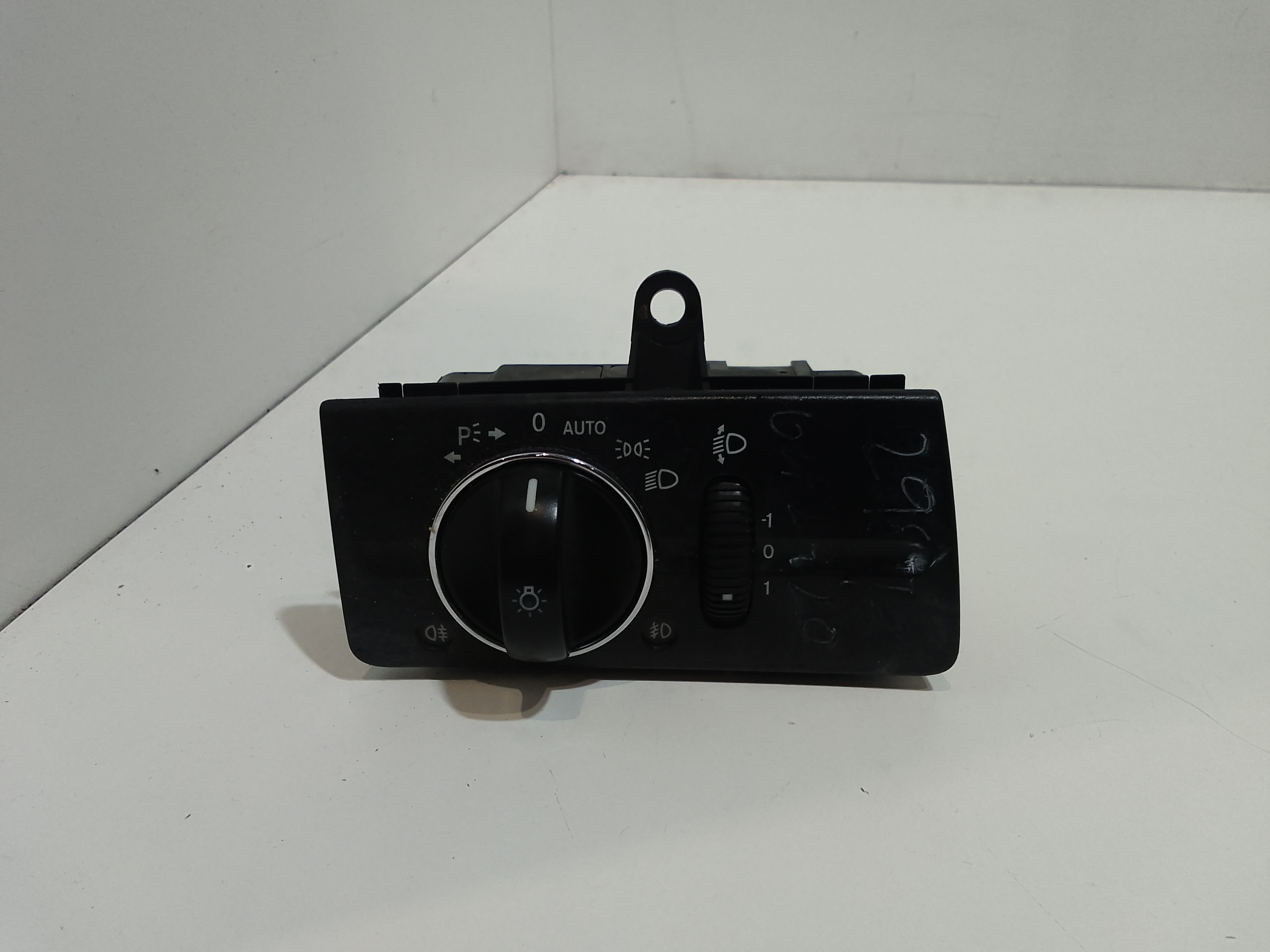 Interruttore Blocco Comando Luci A21154509049116 Usato