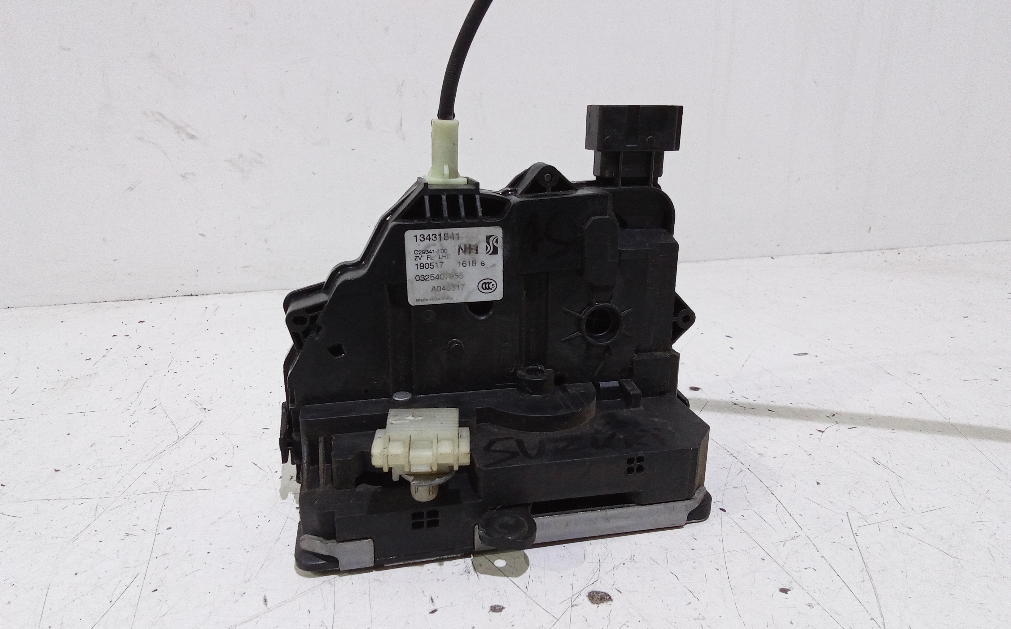 Serratura Porta Ant. Sinistro 8220262K00000 Usato