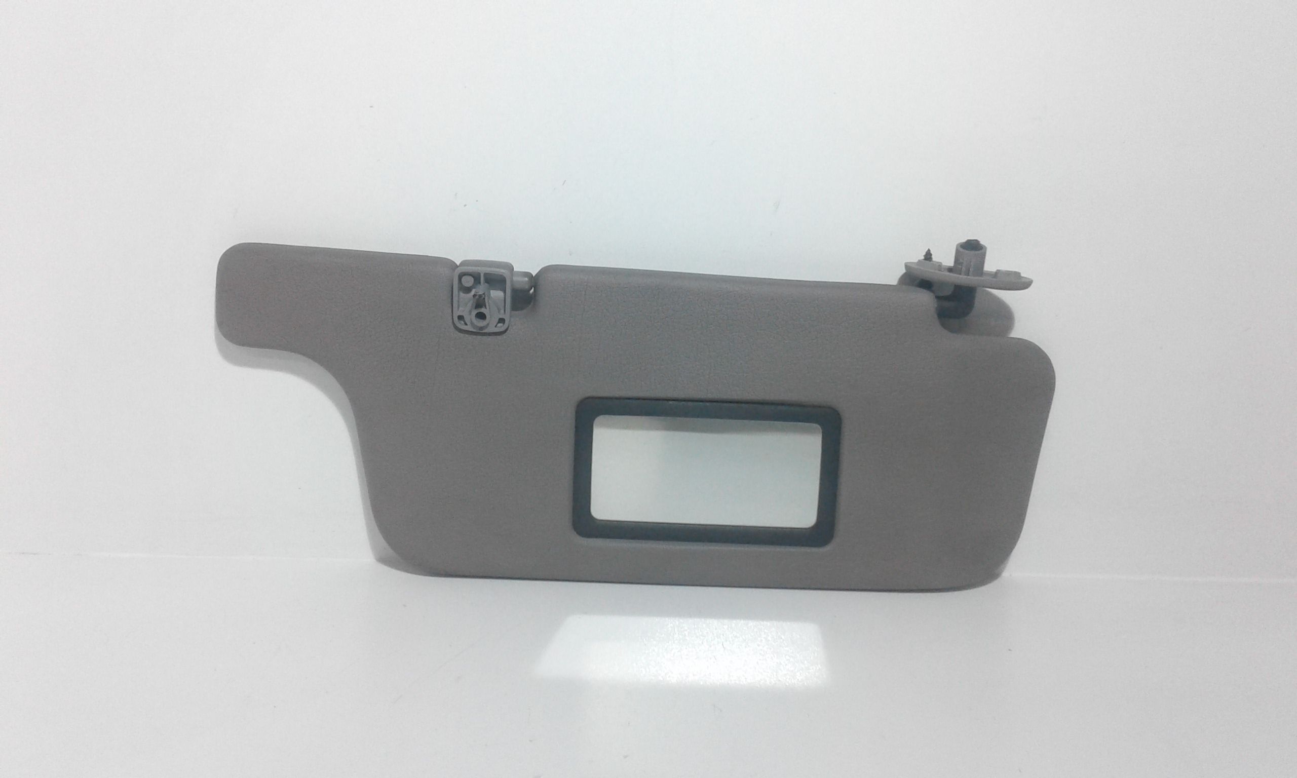 Aletta Parasole Parabrezza Destro 964005F200 Usato