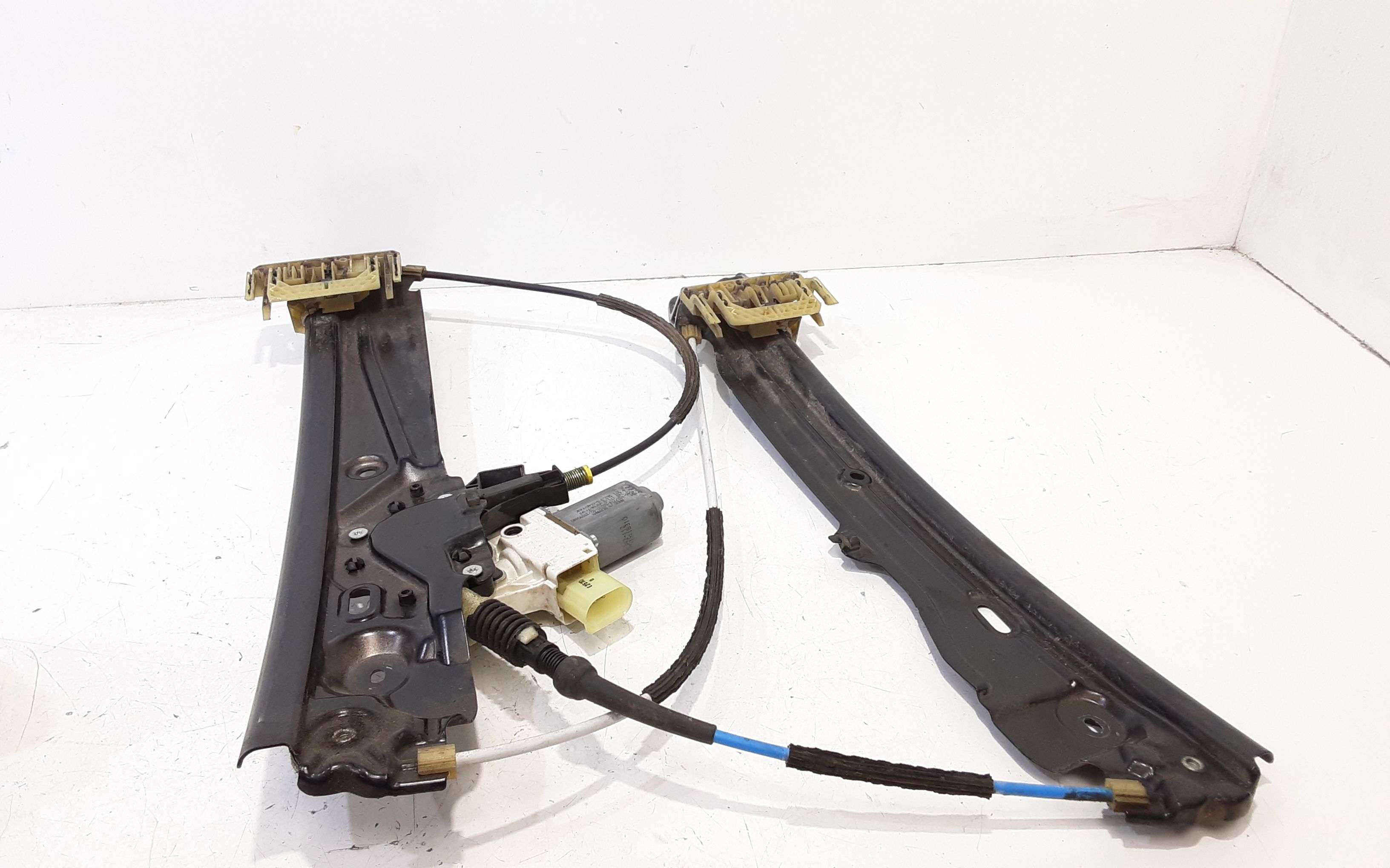 Alzacristallo Porta Ant. Sinistro Usato