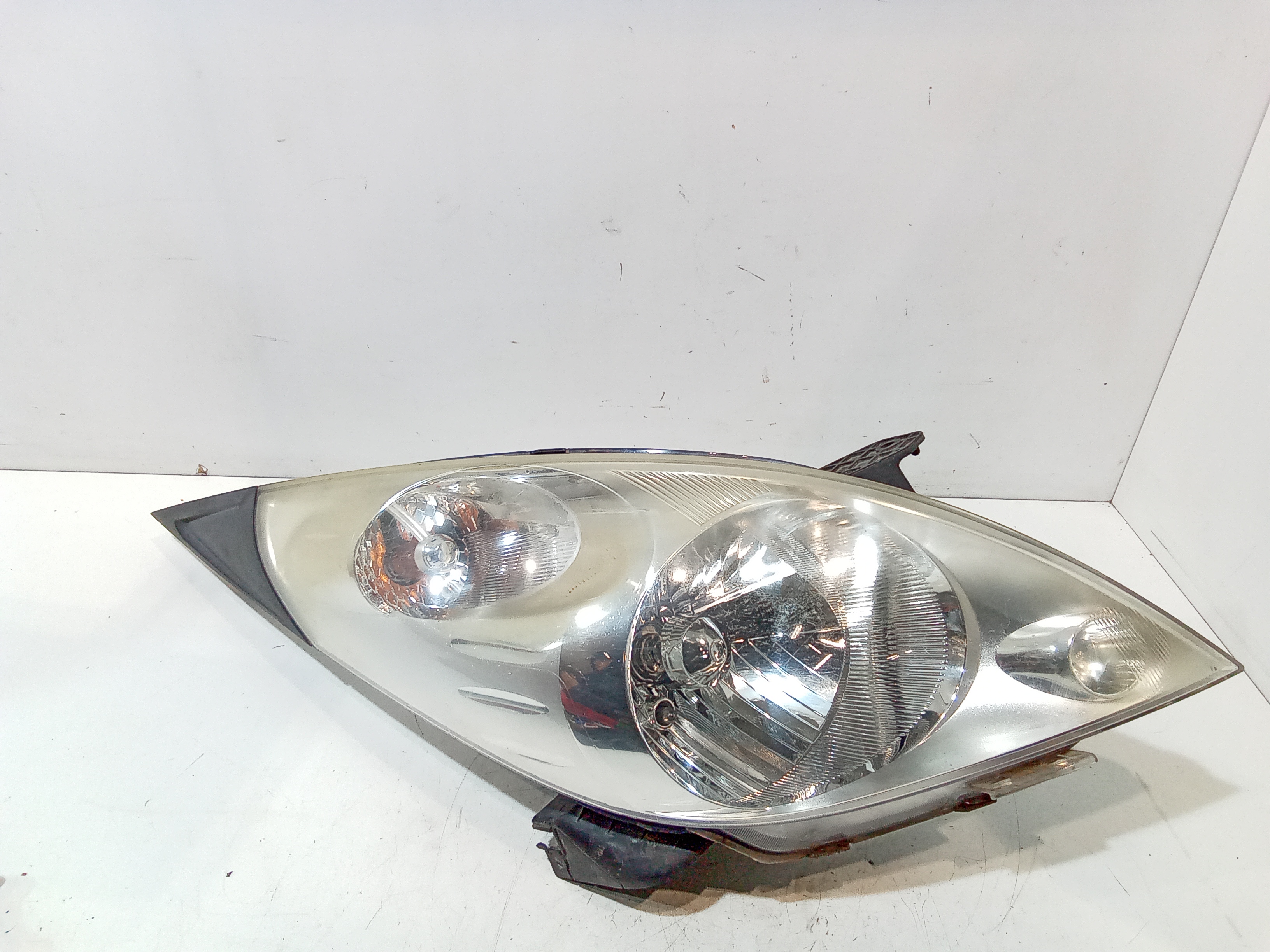 Proiettore Destro 95226892 Usato