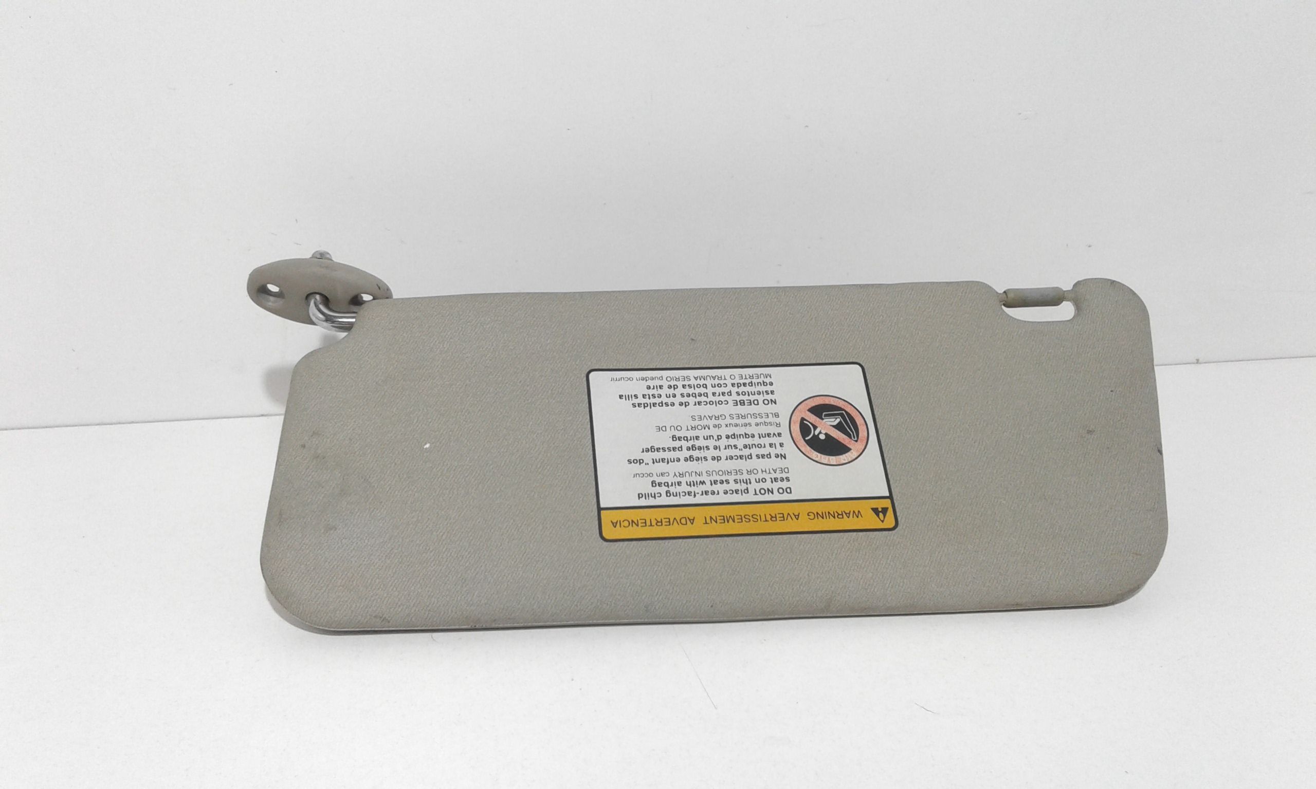 Aletta Parasole Parabrezza Destro 96658514 Usato