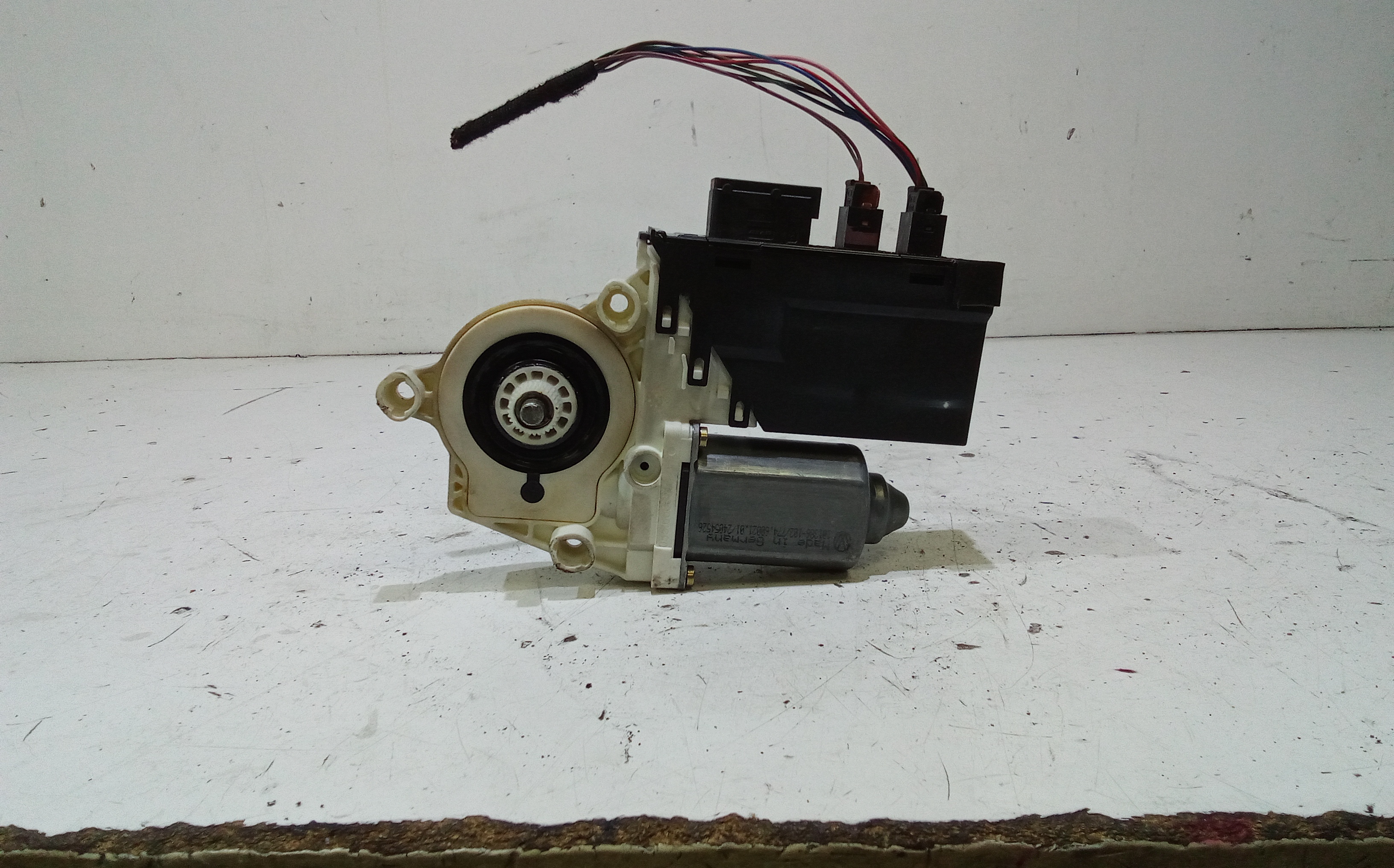 Motorino Alzacristallo Porta Ant. Destro 1400207880 Usato