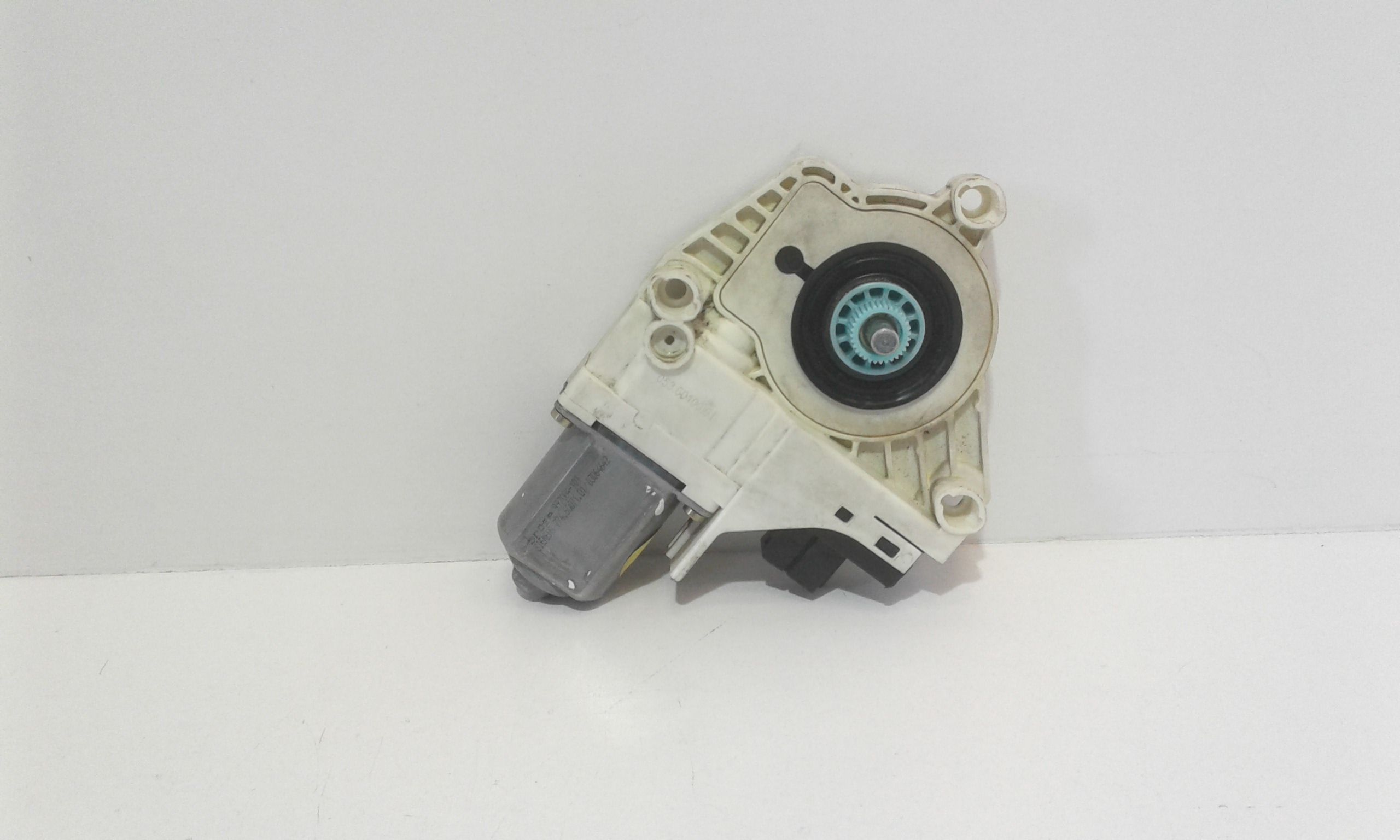 Motorino Alzacristallo Porta Post. Destro 4B0959802B Usato