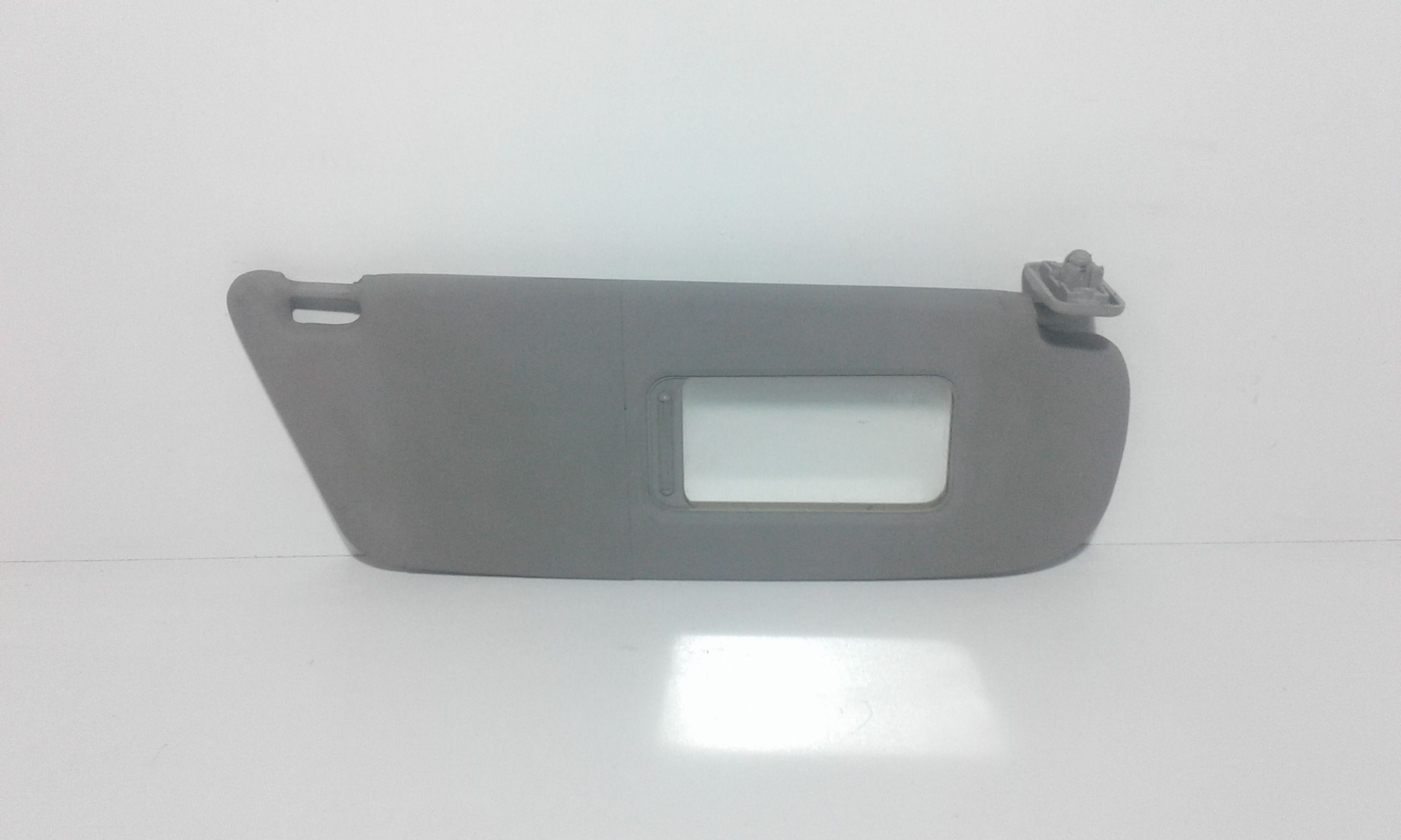 Aletta Parasole Parabrezza Destro 13130073 Usato