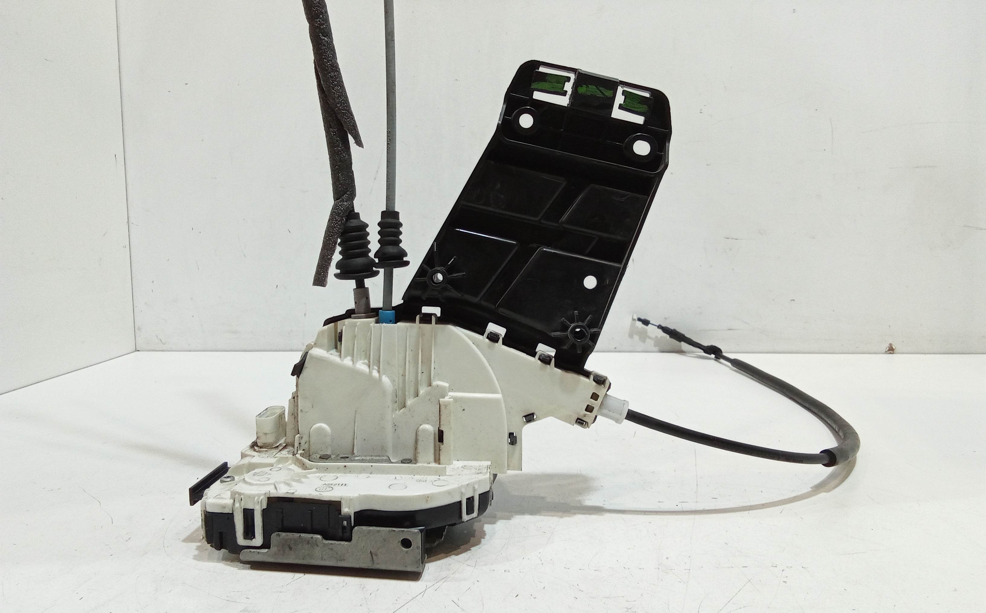 Serratura Porta Ant. Destro K04589916AG Usato