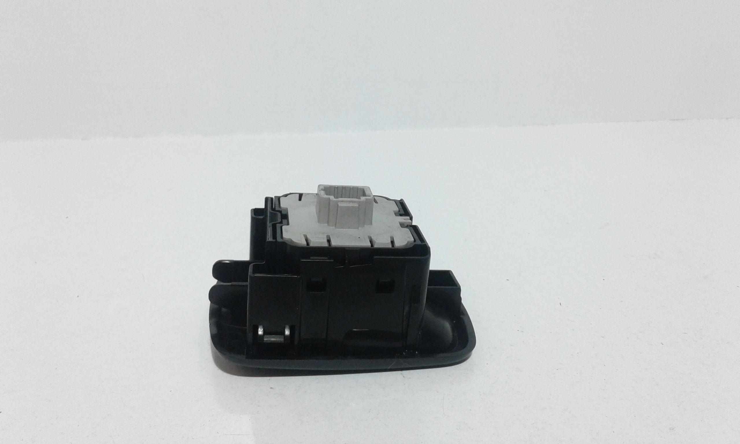 Interruttore Alzacristalli Porta Ant. Sinistro Usato