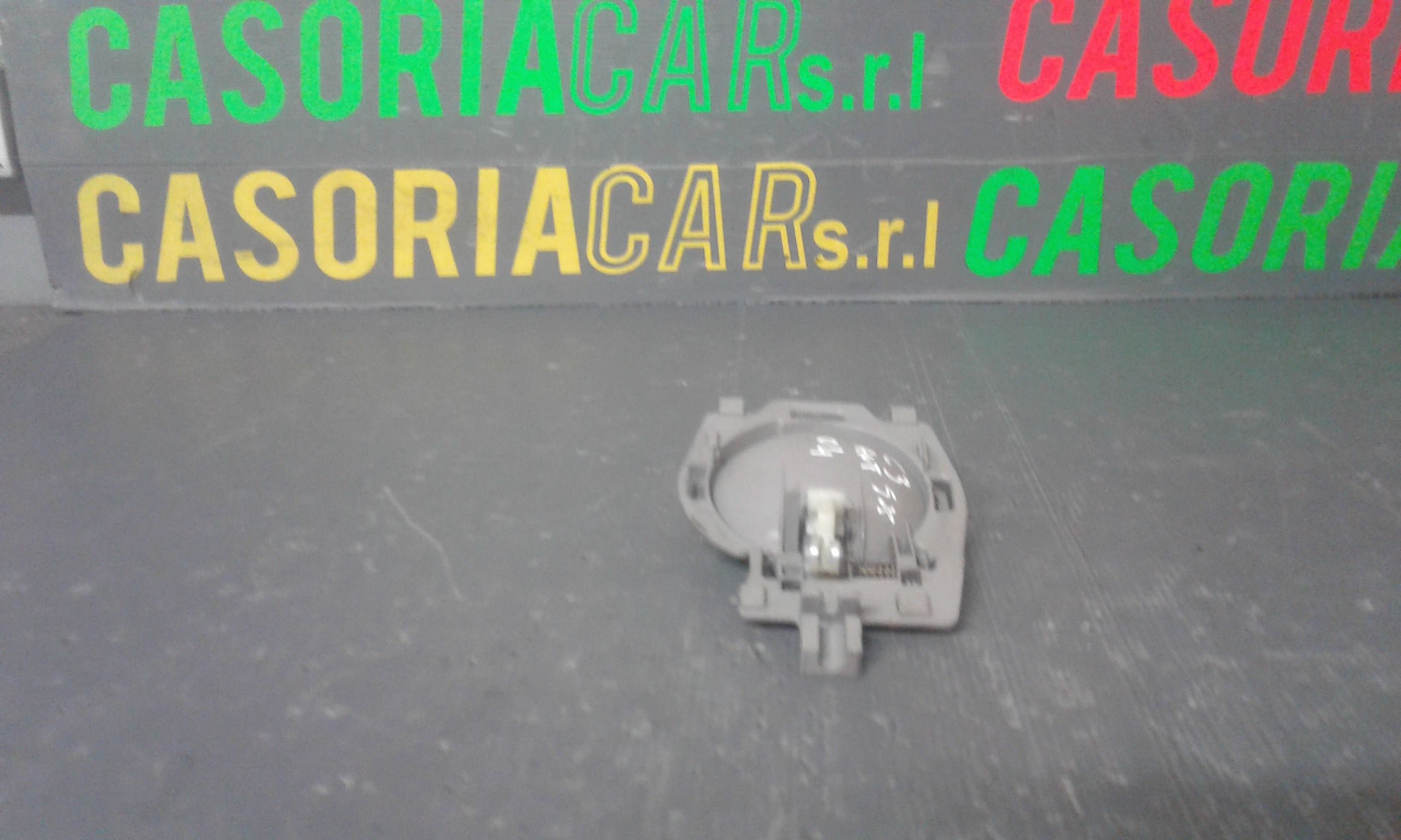 Maniglia Int. Apertura Porta Ant. Sinistro 9143F8 Usato