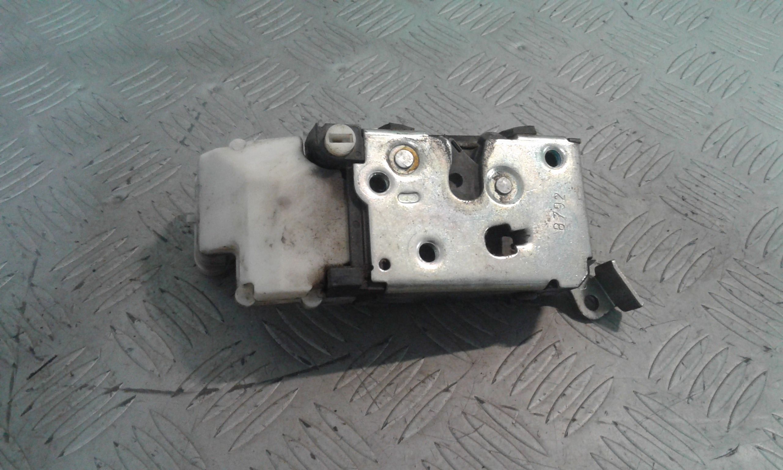 Serratura Porta Post. Destro Usato