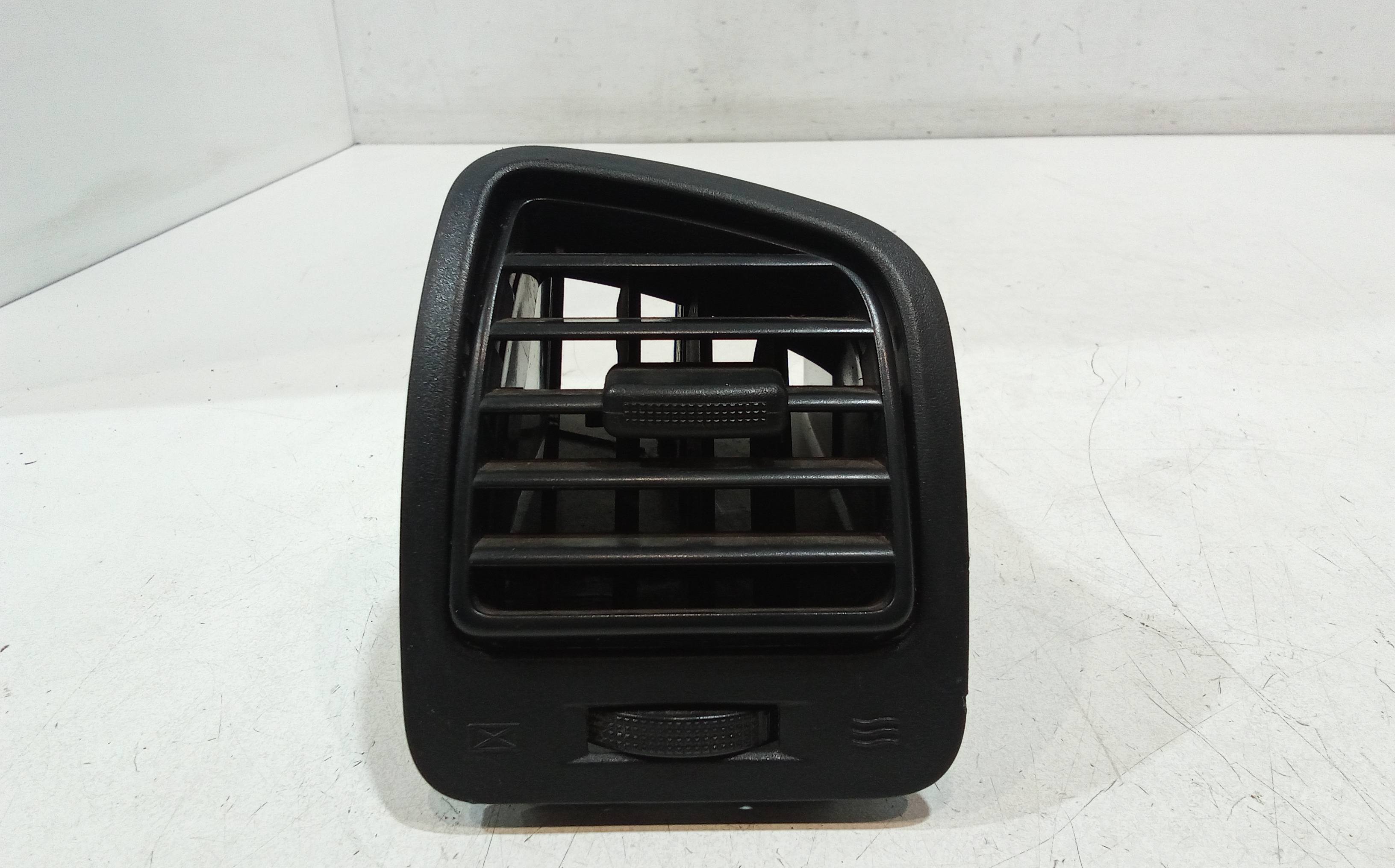 Condotto Aria Bocchette Lat. Cruscotto Destro Usato