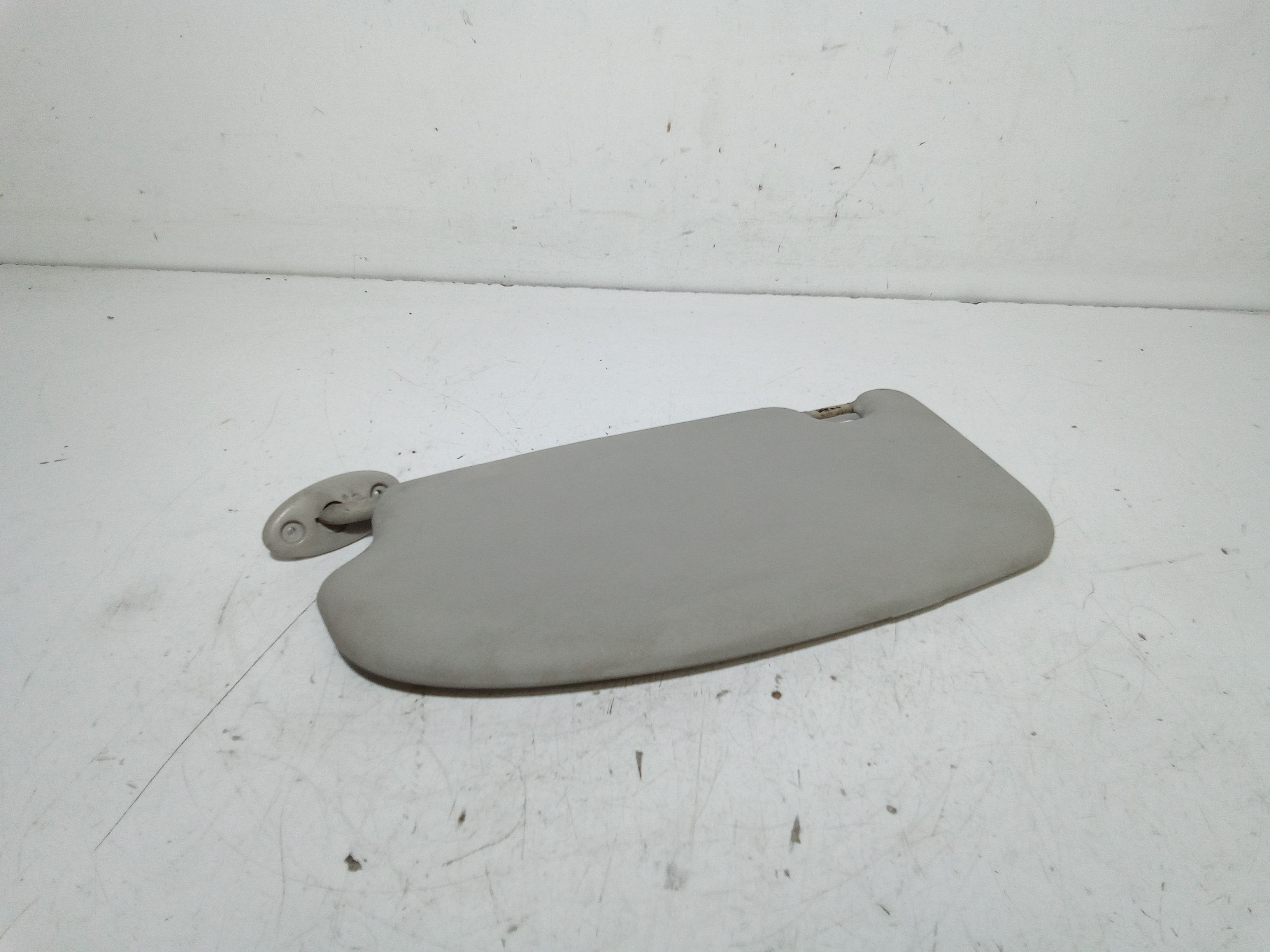 Aletta Parasole Parabrezza Destro 1880327 Usato