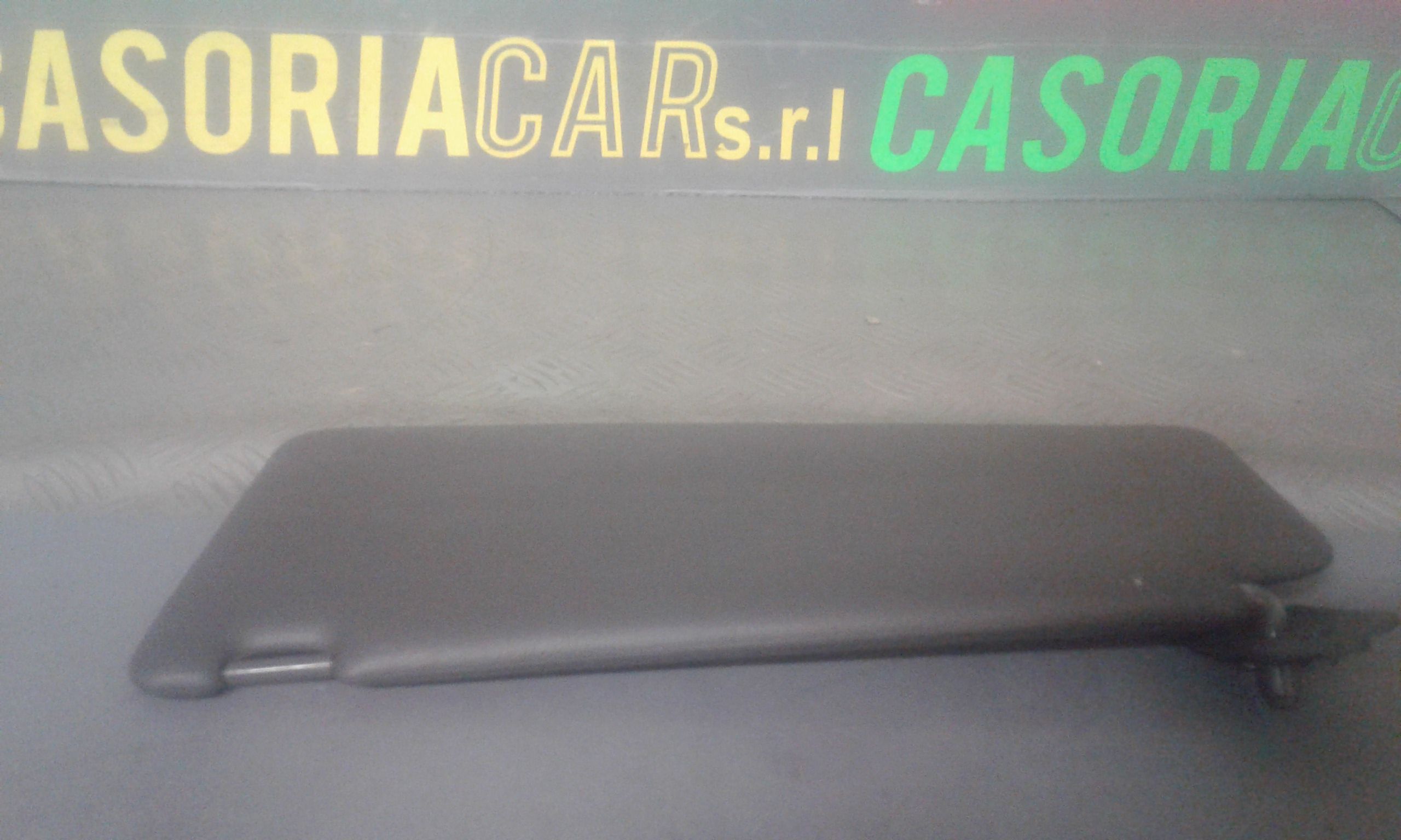 Aletta Parasole Parabrezza Destro 719701635 Usato