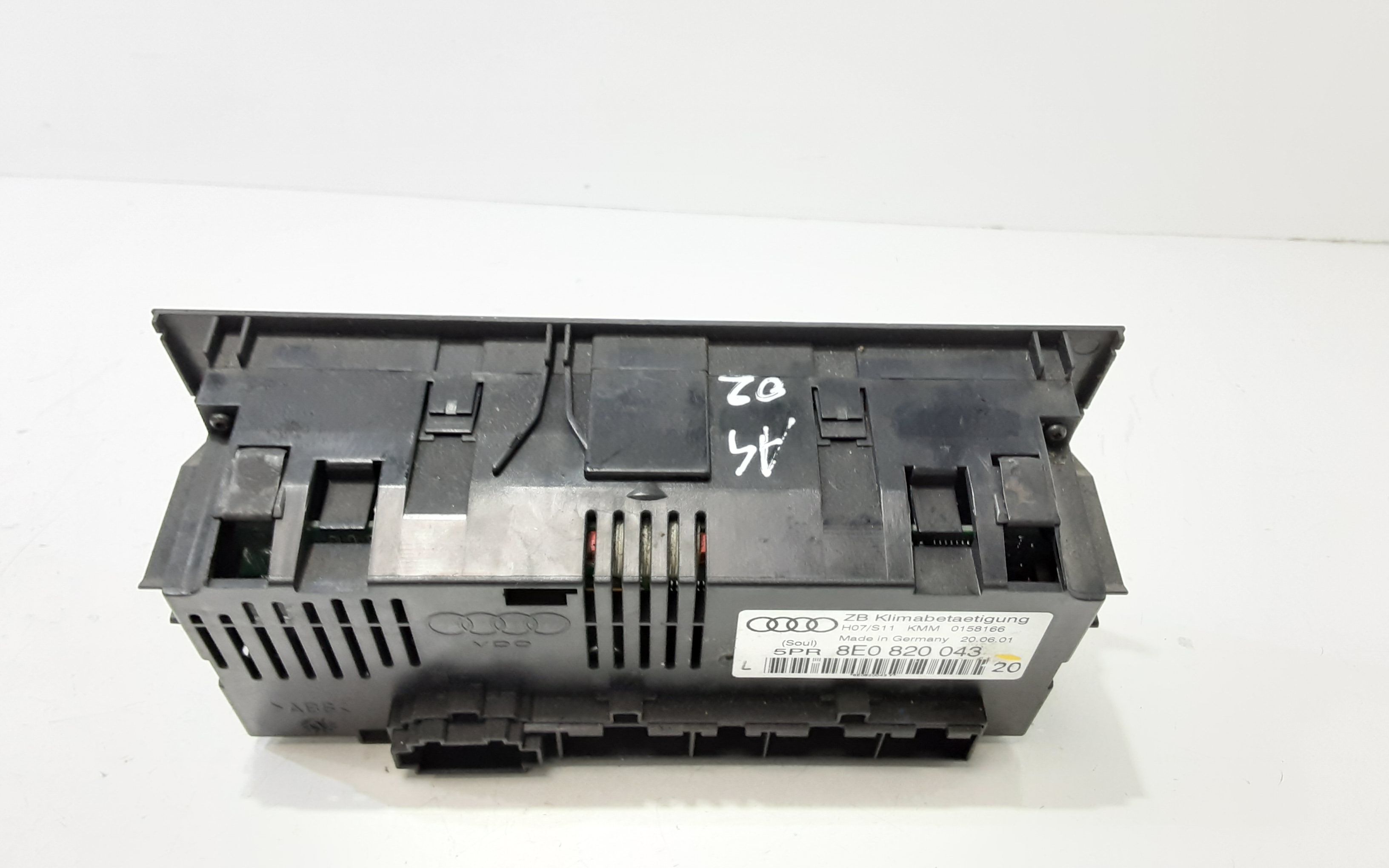 Blocco Comando Climatizzazione 8E0819045A Usato