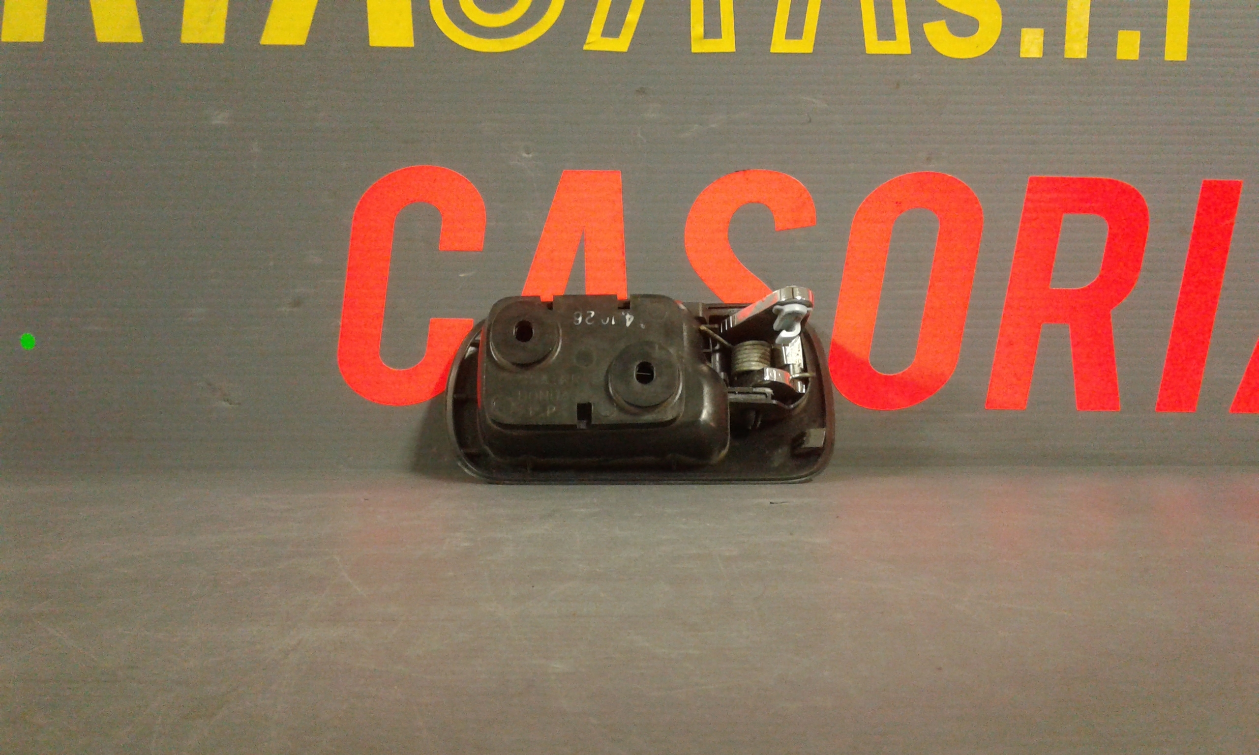 Maniglia Int. Apertura Porta Post. Destro Usato