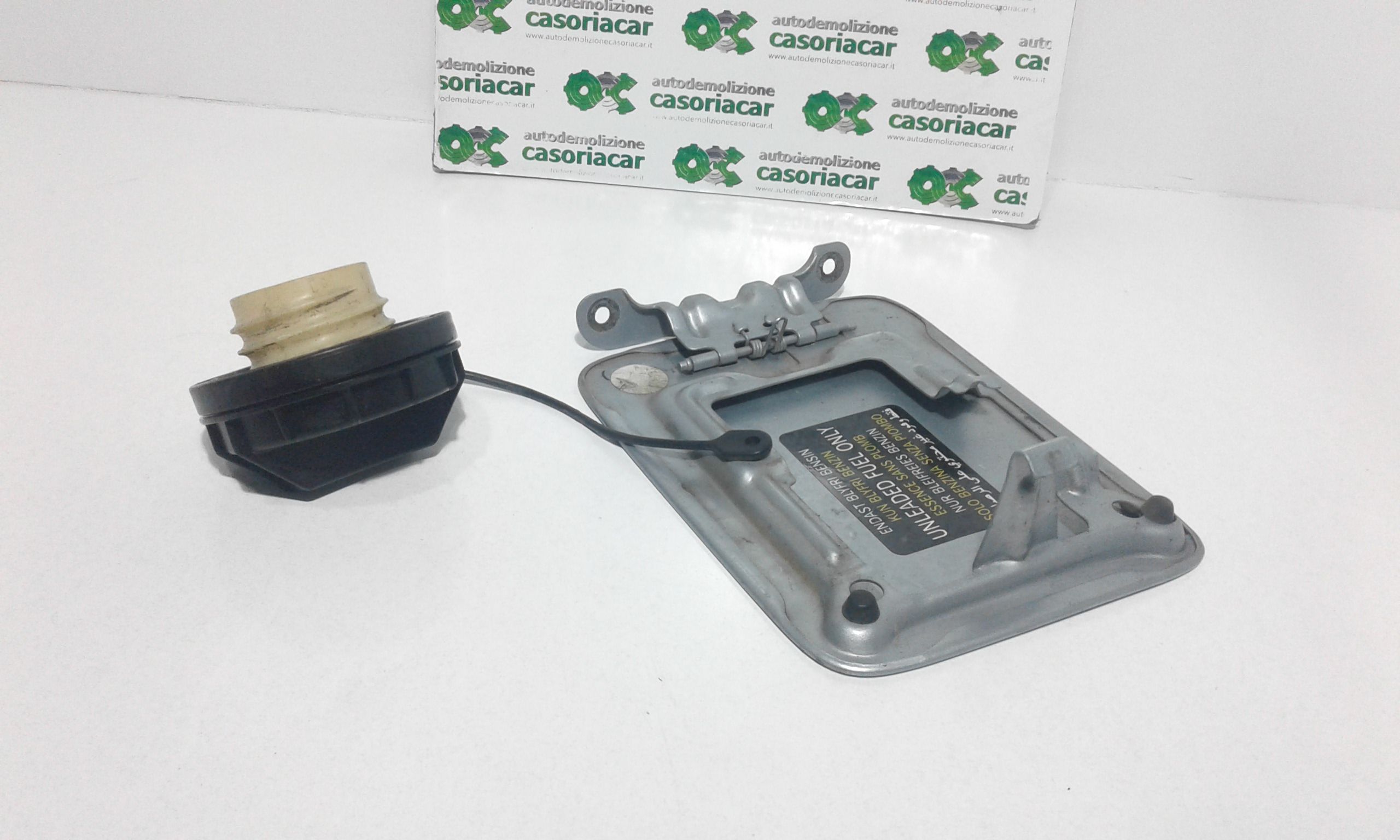 Sportello Carburante 6951005500 Usato