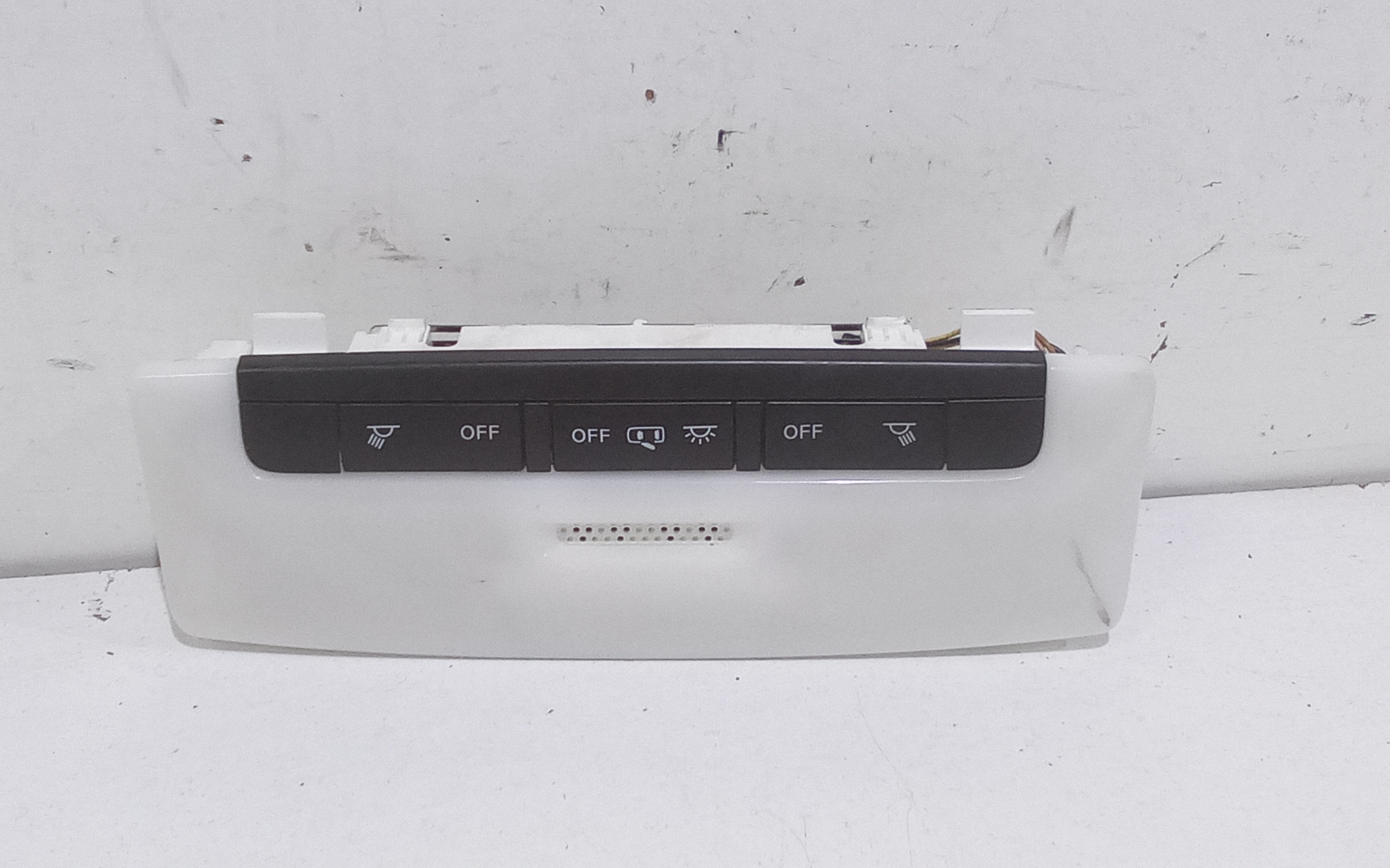 Luce Cortesia Ant. Tetto 264305TA0A Usato