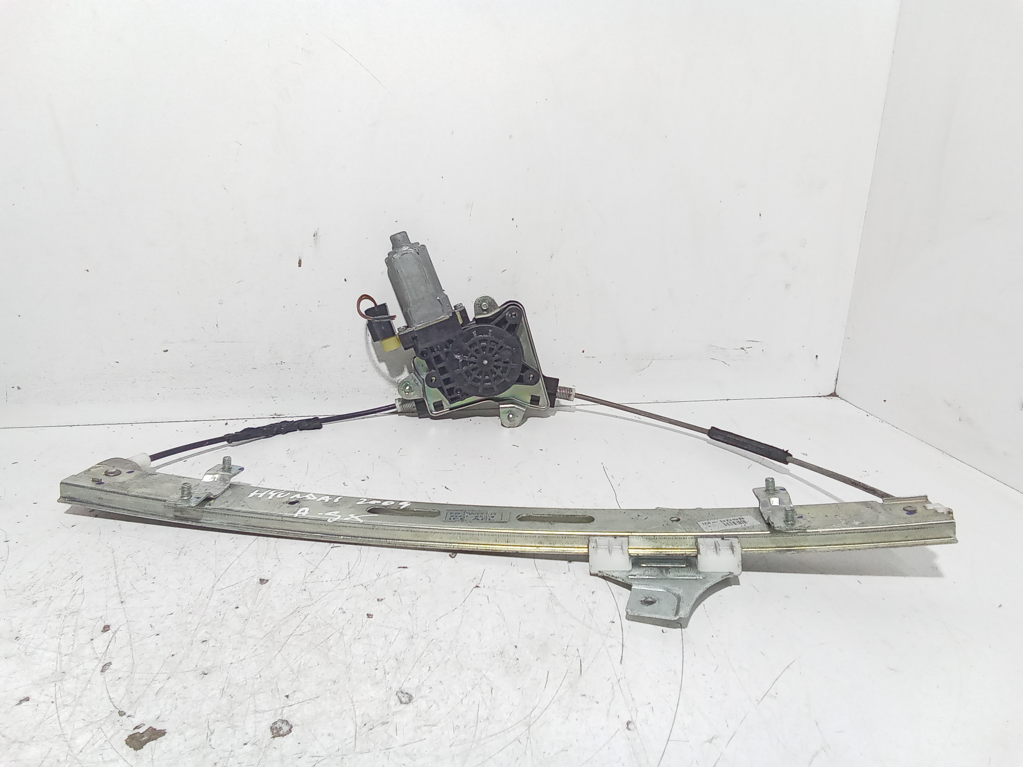 Alzacristallo Porta Ant. Sinistro 824010X000 Usato