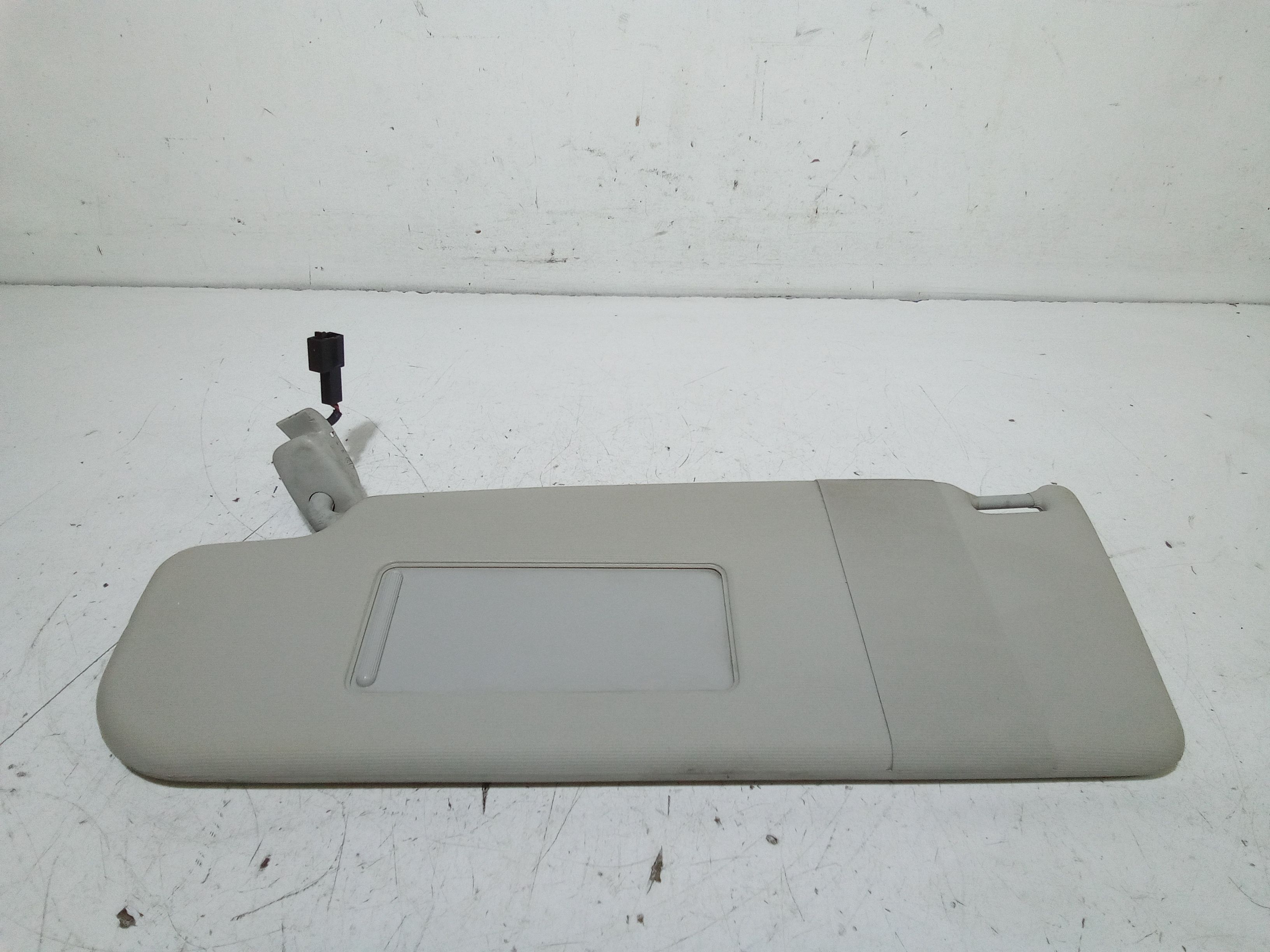 Aletta Parasole Parabrezza Sinistro 6Q0857551F2F4 Usato