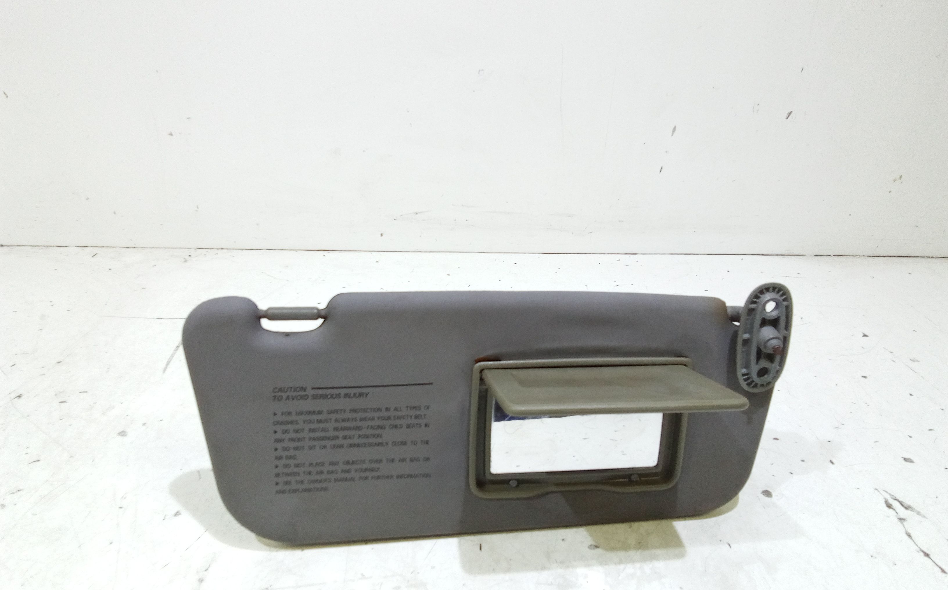 Aletta Parasole Parabrezza Destro 852101C420OI Usato