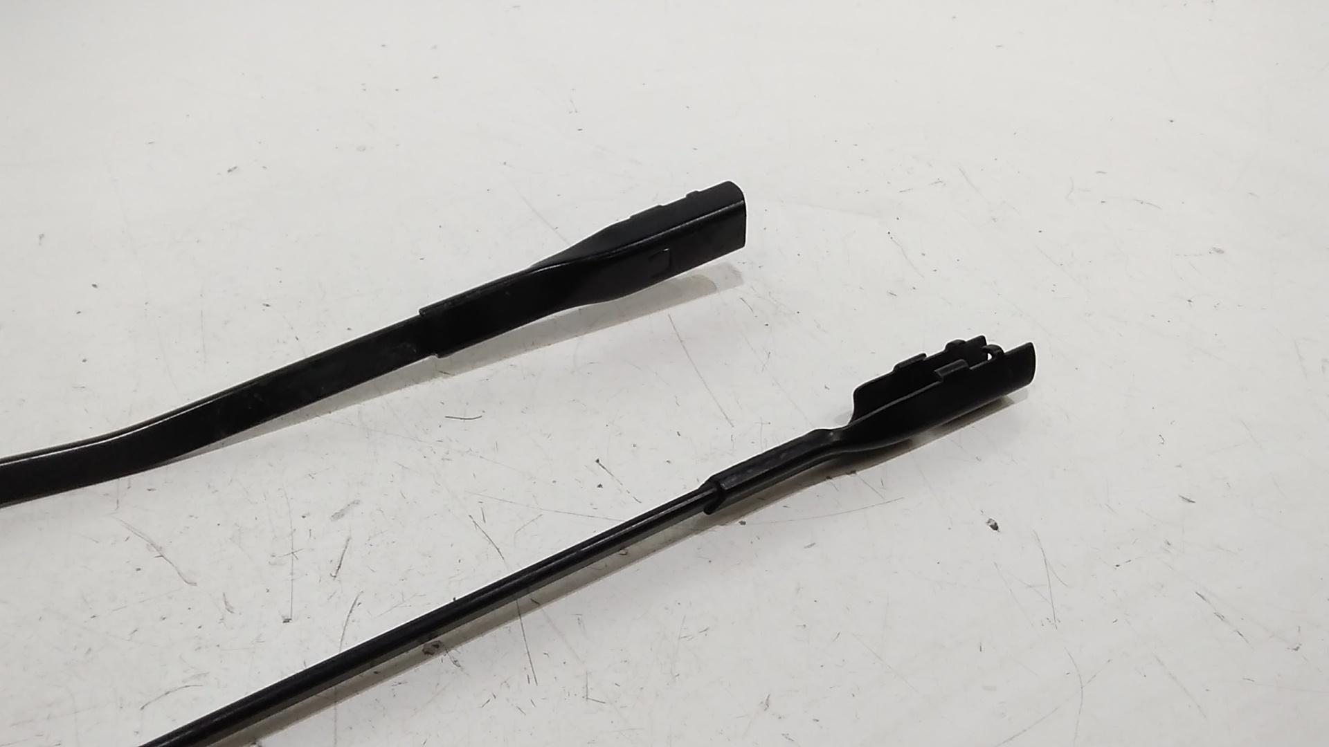 Braccio Tergiparabrezza Usato