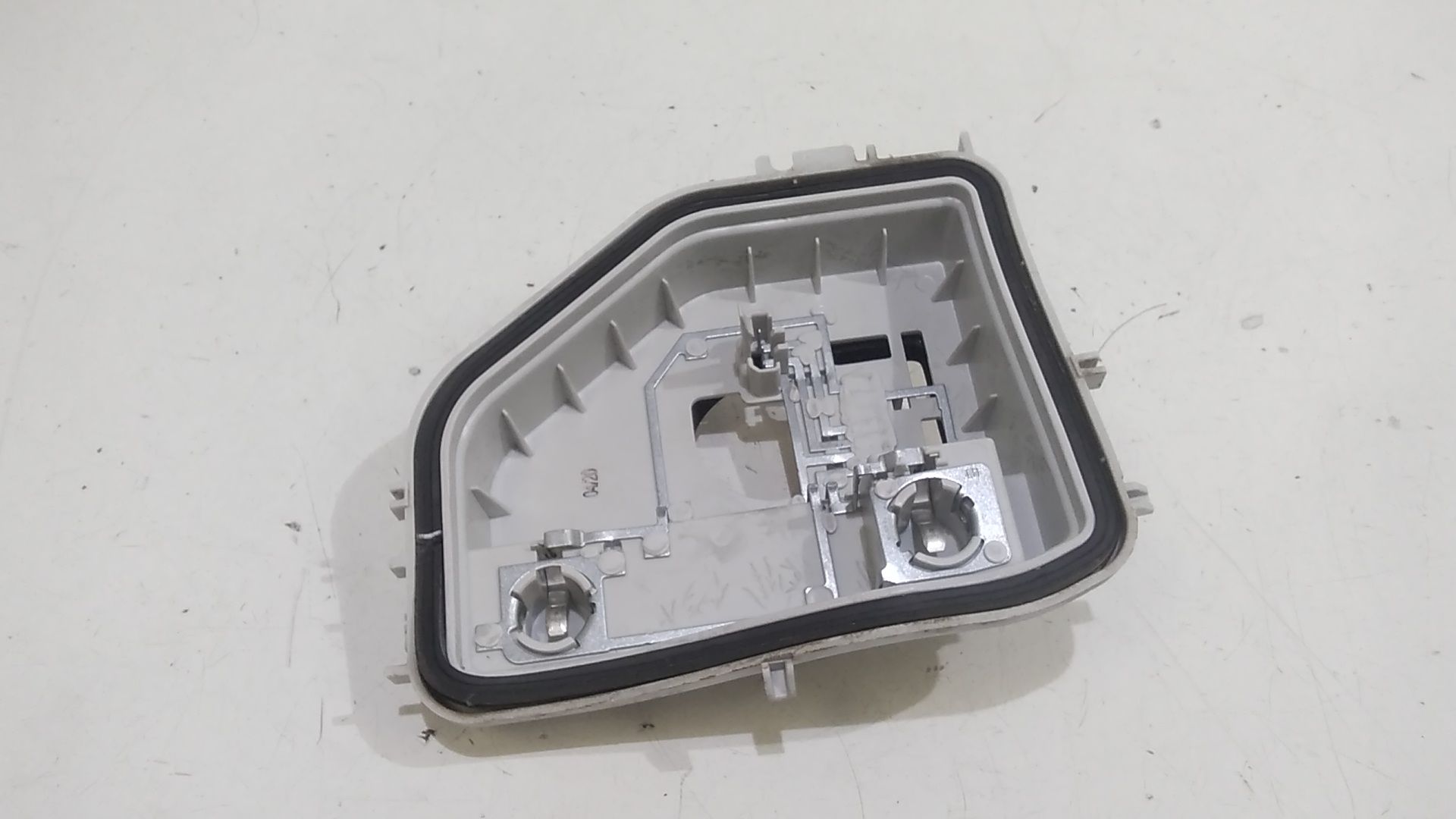 Portalampada Fanale Post Sinistro Usato