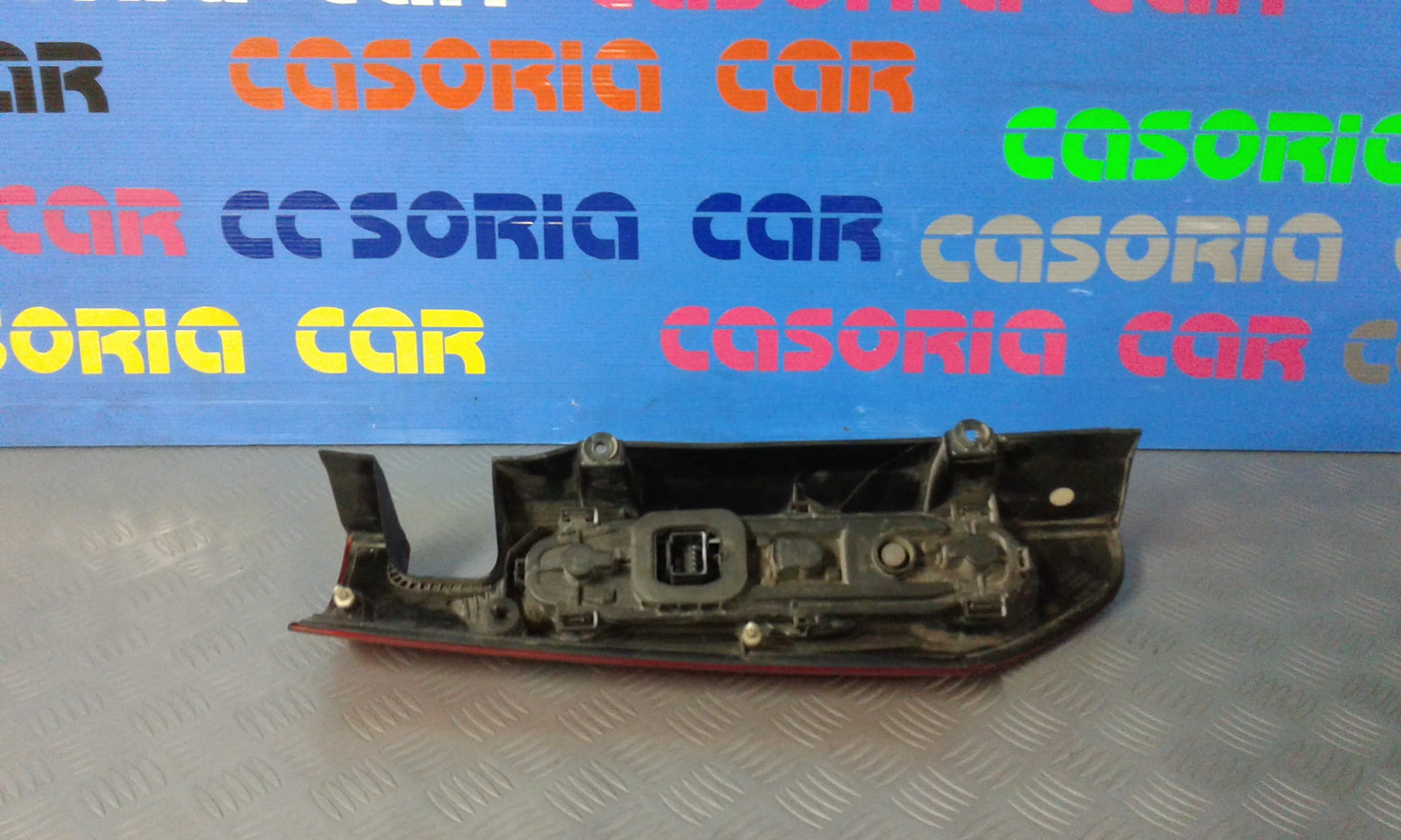 Fanale Post. Destro 265506145R Usato