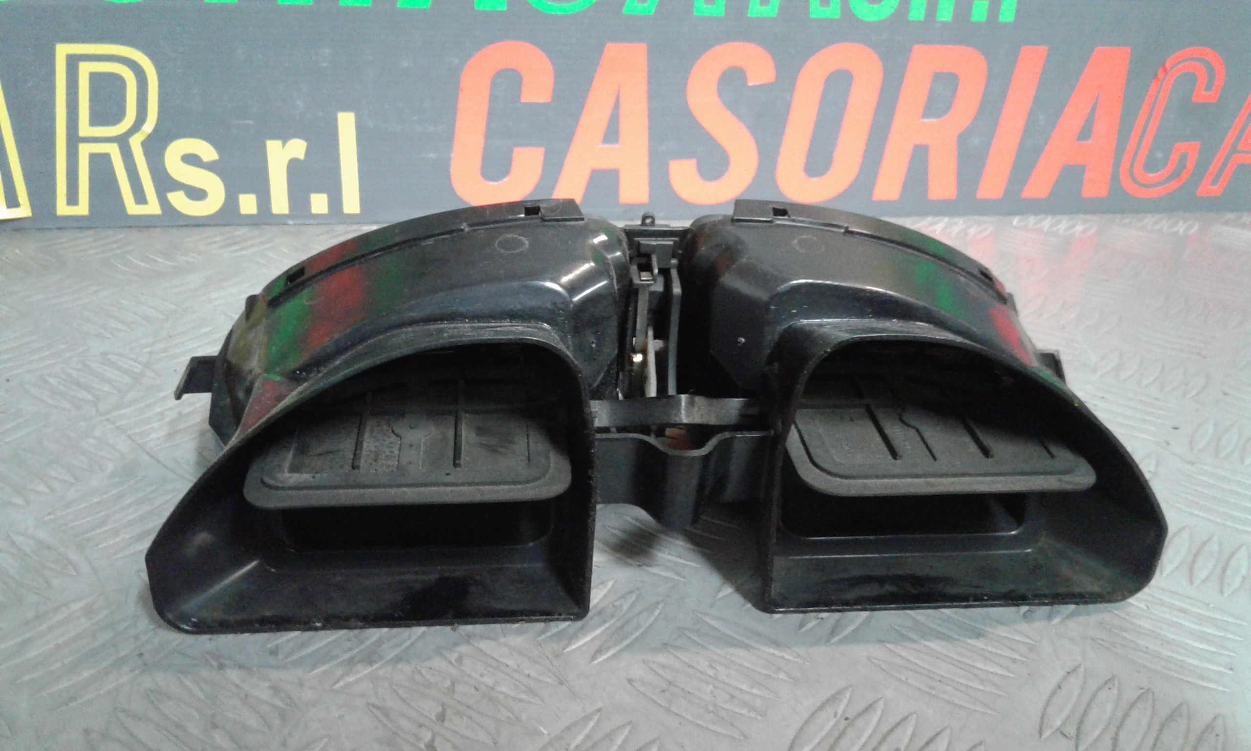 Condotto Aria Bocchette Centr. Sup. Cruscotto Usato