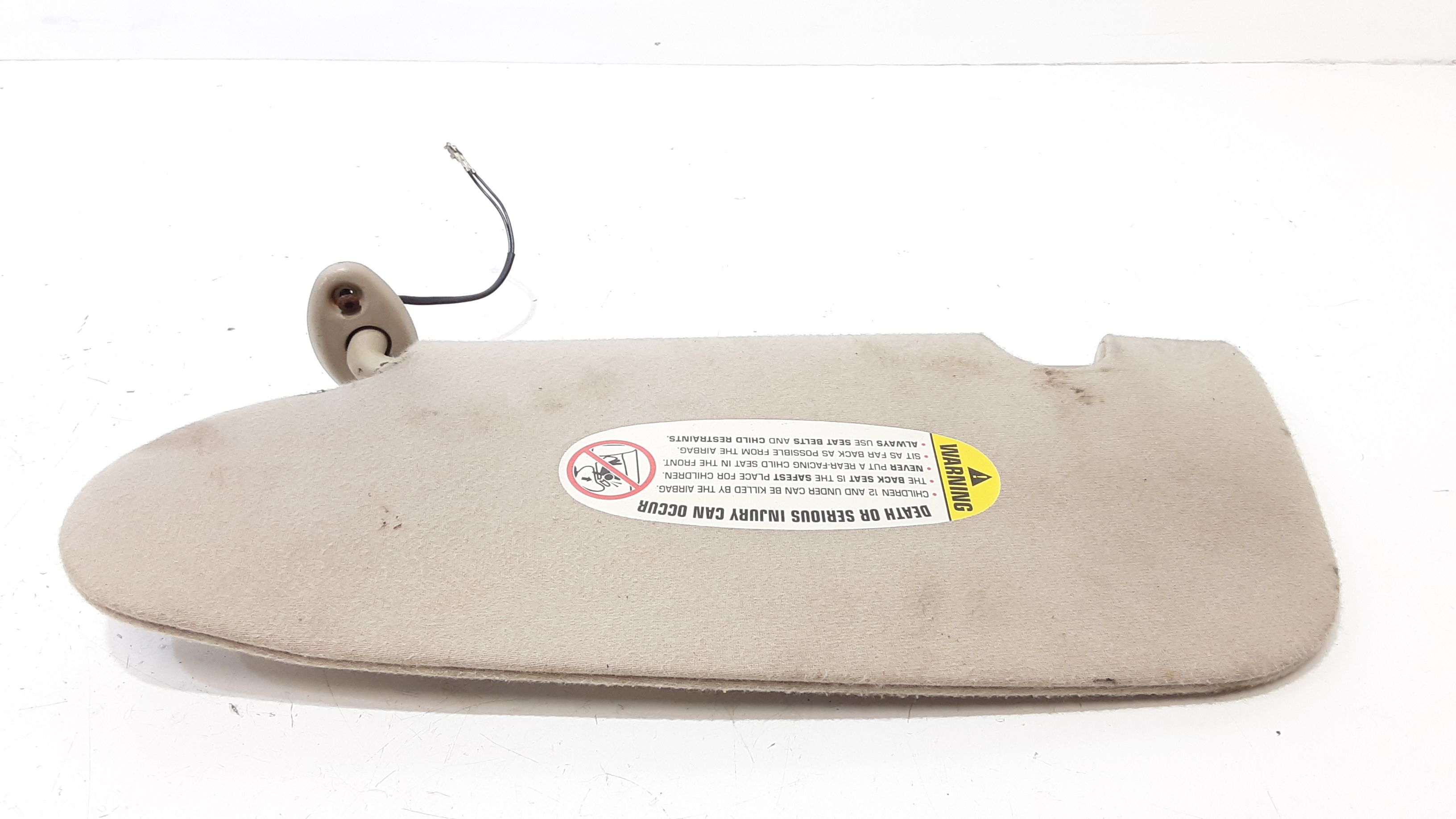 Aletta Parasole Parabrezza Destro K1EK36DK5AA Usato