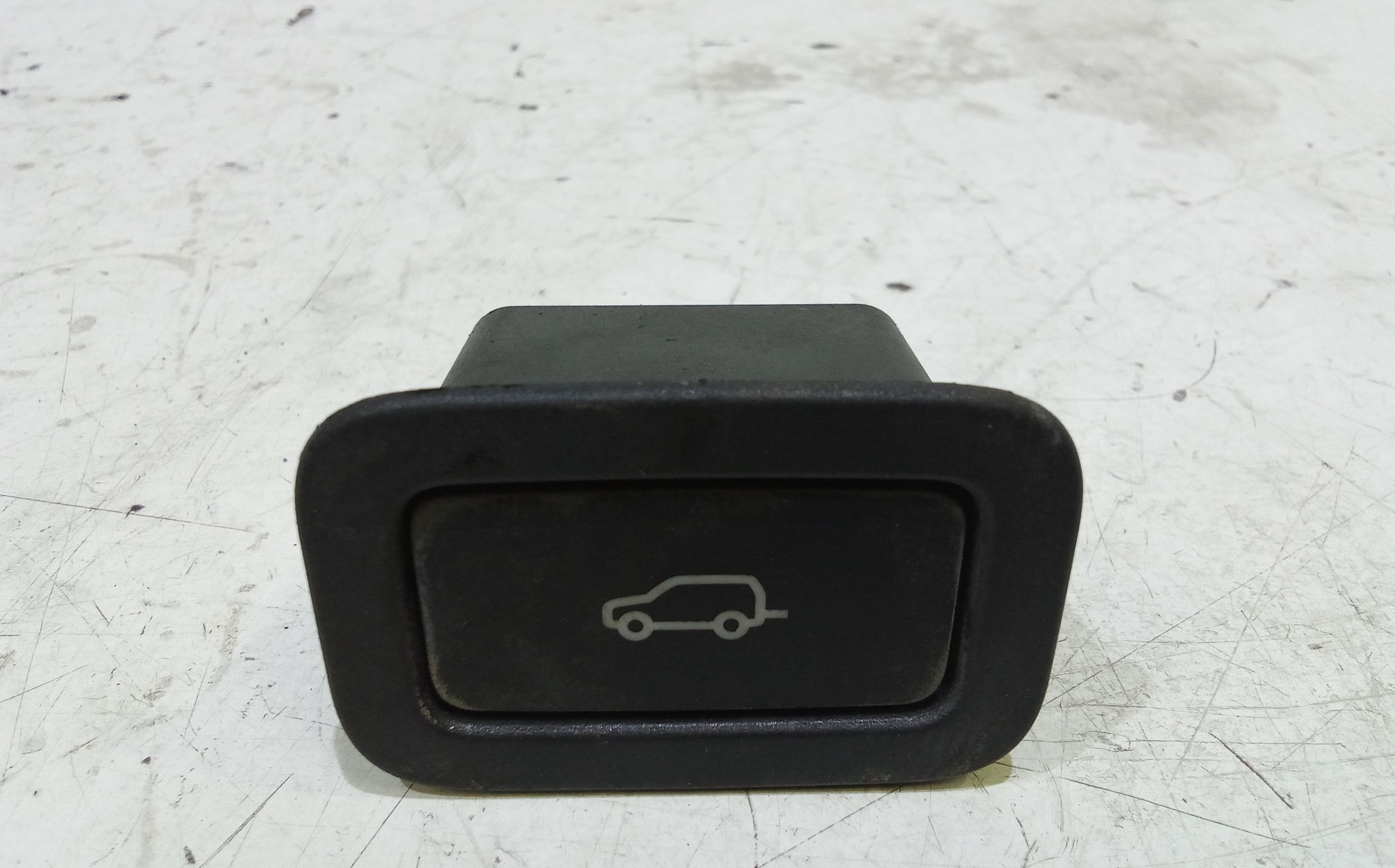 Pulsante Portello Post. , Interruttore Apertura Bagagliaio Usato