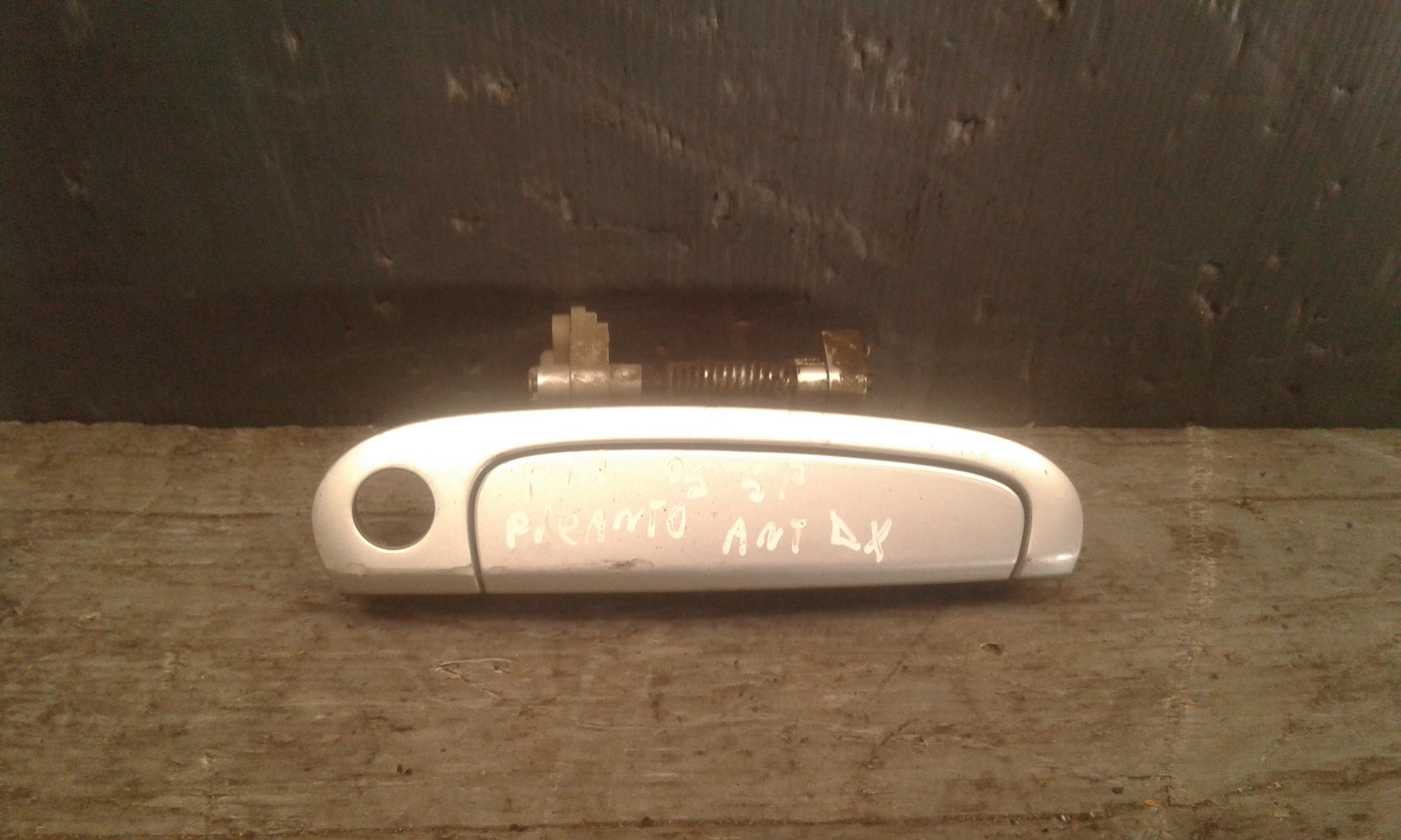 Maniglia Porta Ant. Destro 8266007000 Usato