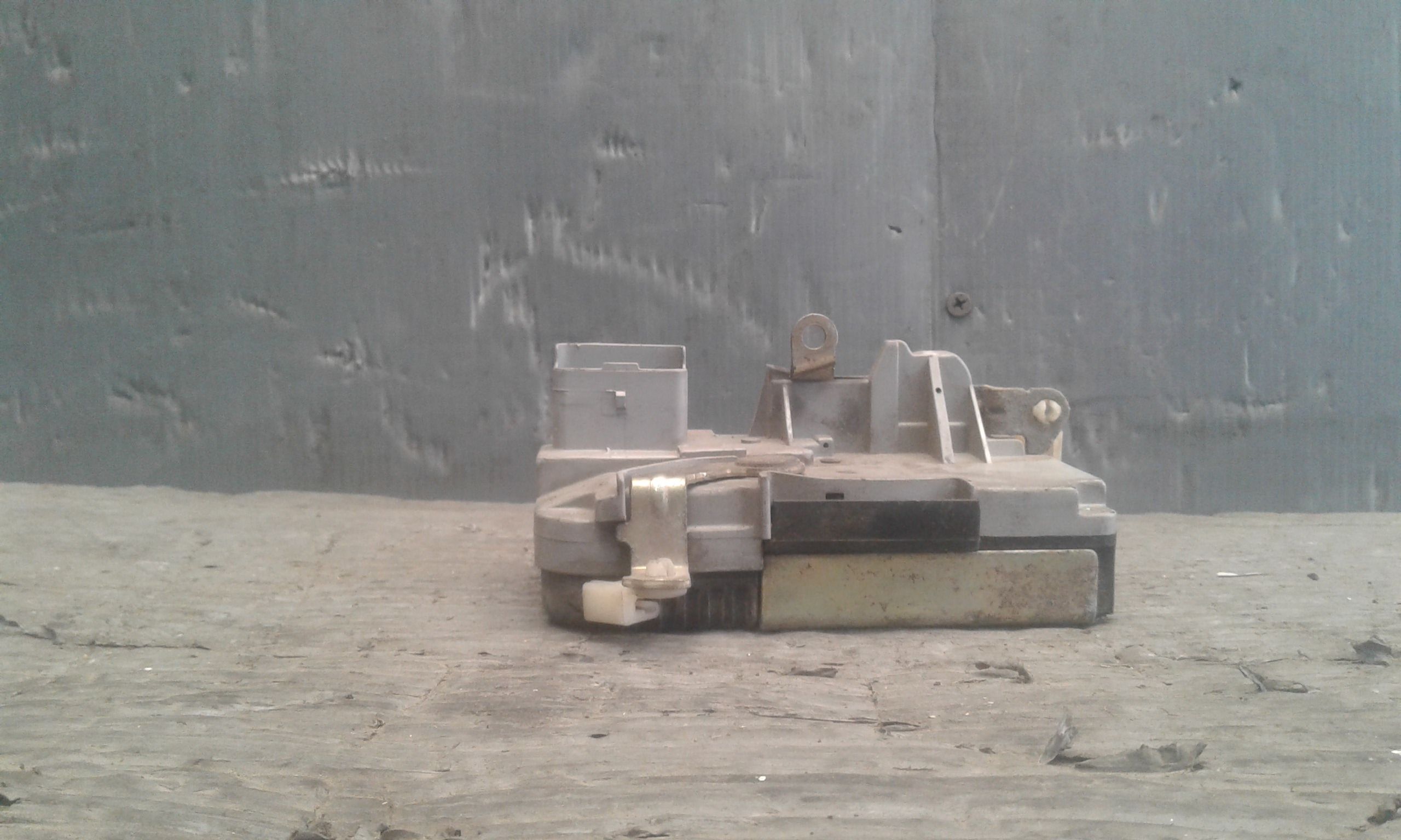 Serratura Porta Ant. Destro 9136J9 Usato