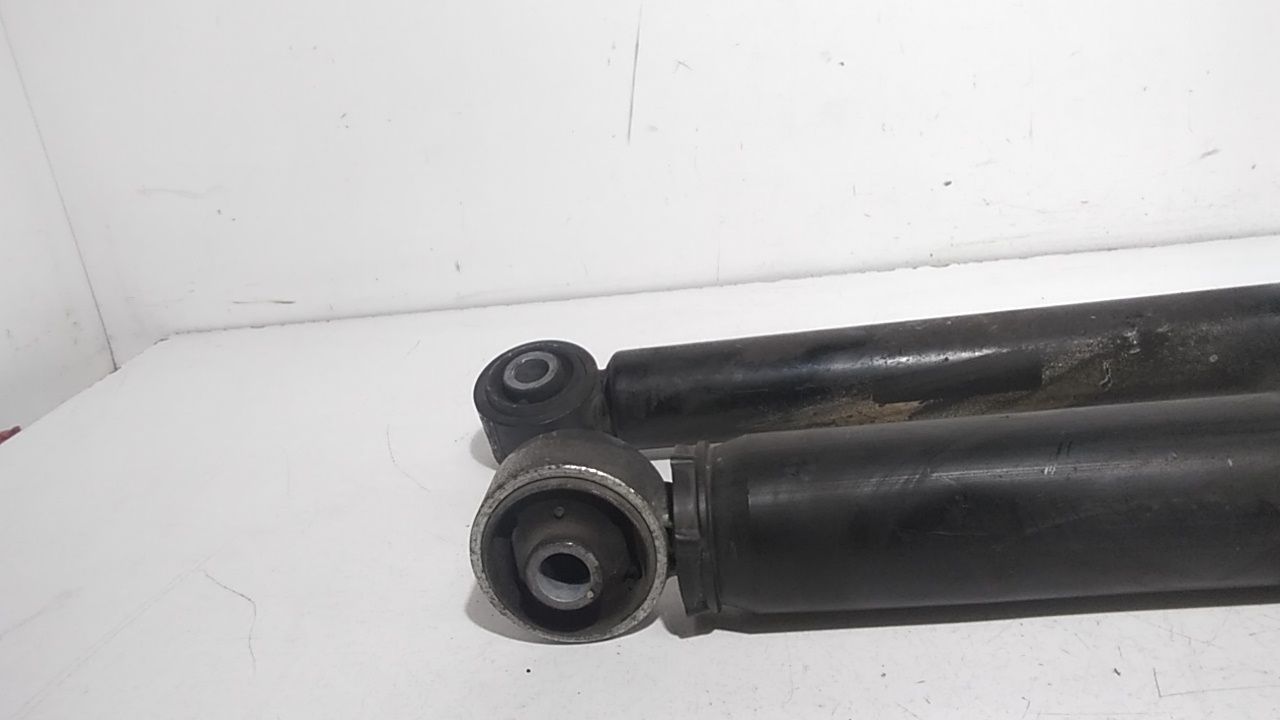 Ammortizzatore Ant. Destro + Ammortizzatore Ant. Sinistro Usato