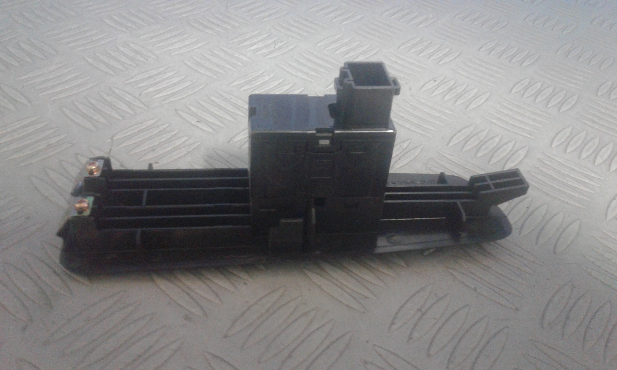 Interruttore Alzacristalli Porta Post. Sinistro 8584008001LAM Usato