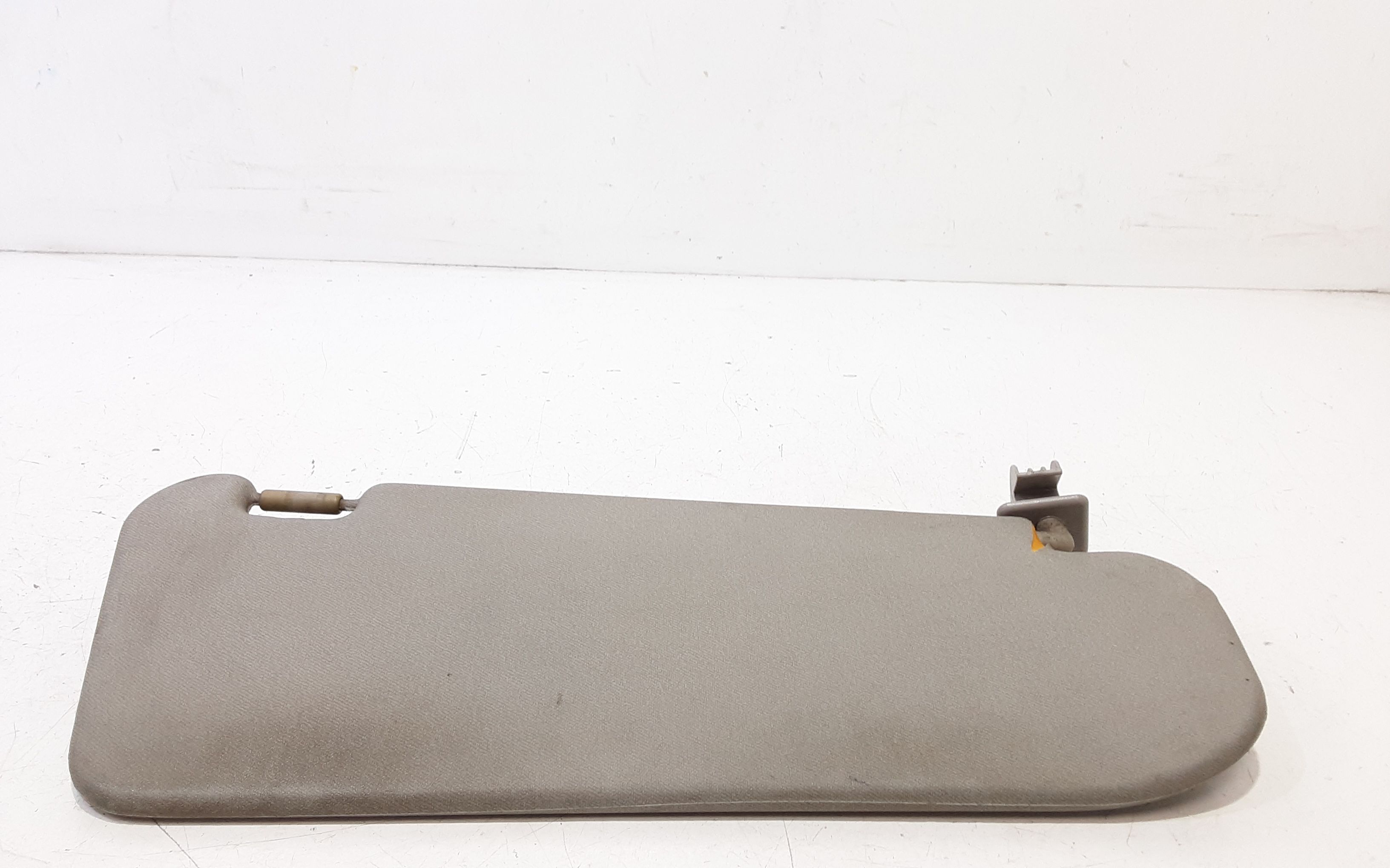 Aletta Parasole Parabrezza Sinistro 96537730 Usato