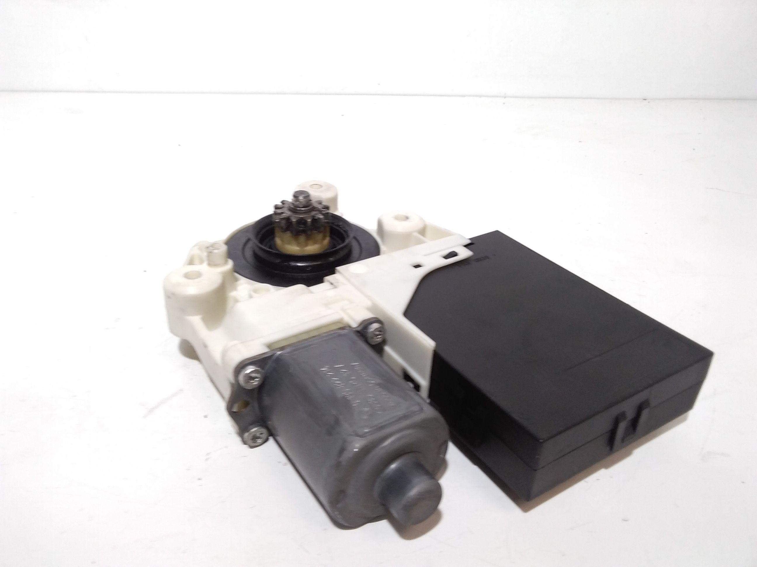 Motorino Alzacristallo Porta Ant. Destro 1430361 Usato