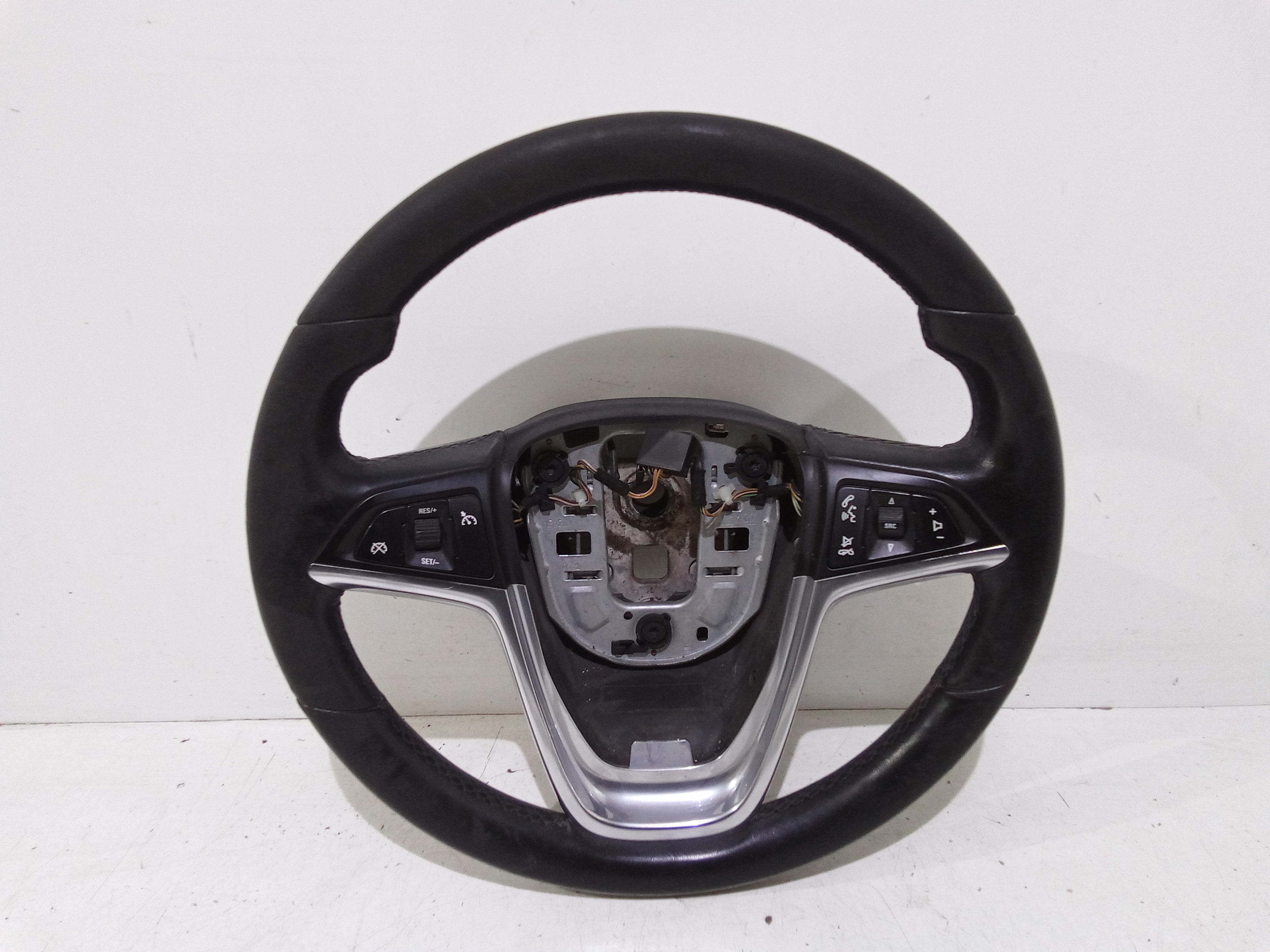 Volante 13305811 Usato