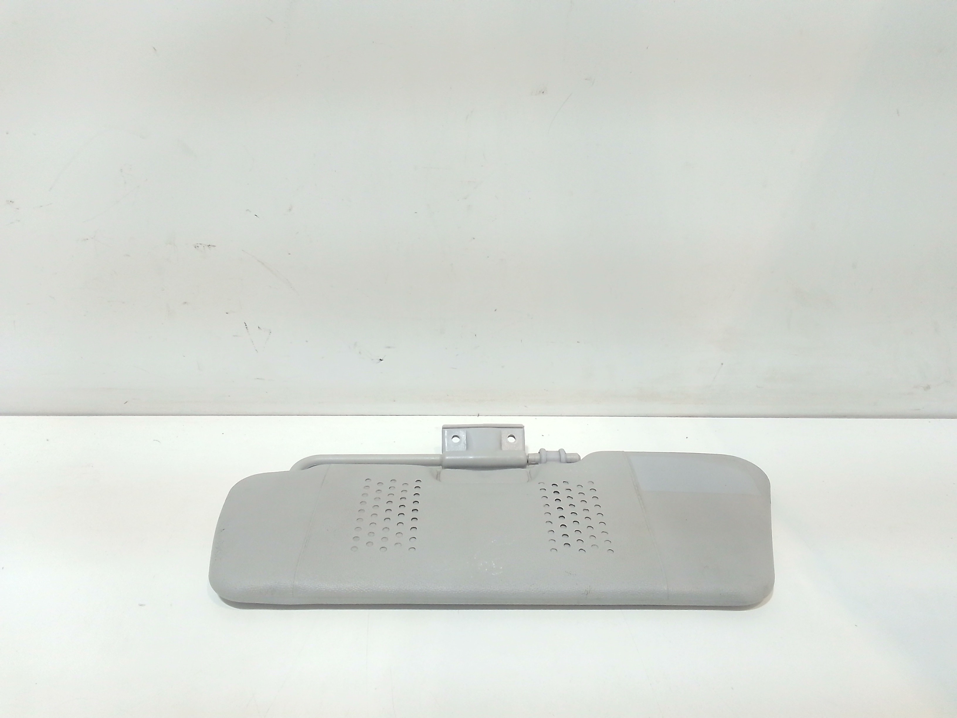 Aletta Parasole Parabrezza Sinistro 735244328 Usato